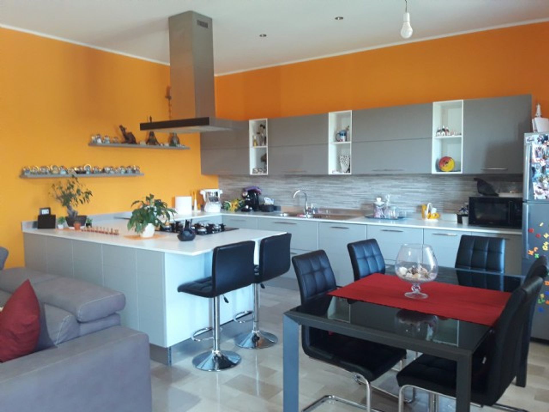 Condominium in Santa Teresa di Riva, Sicilië 10699909