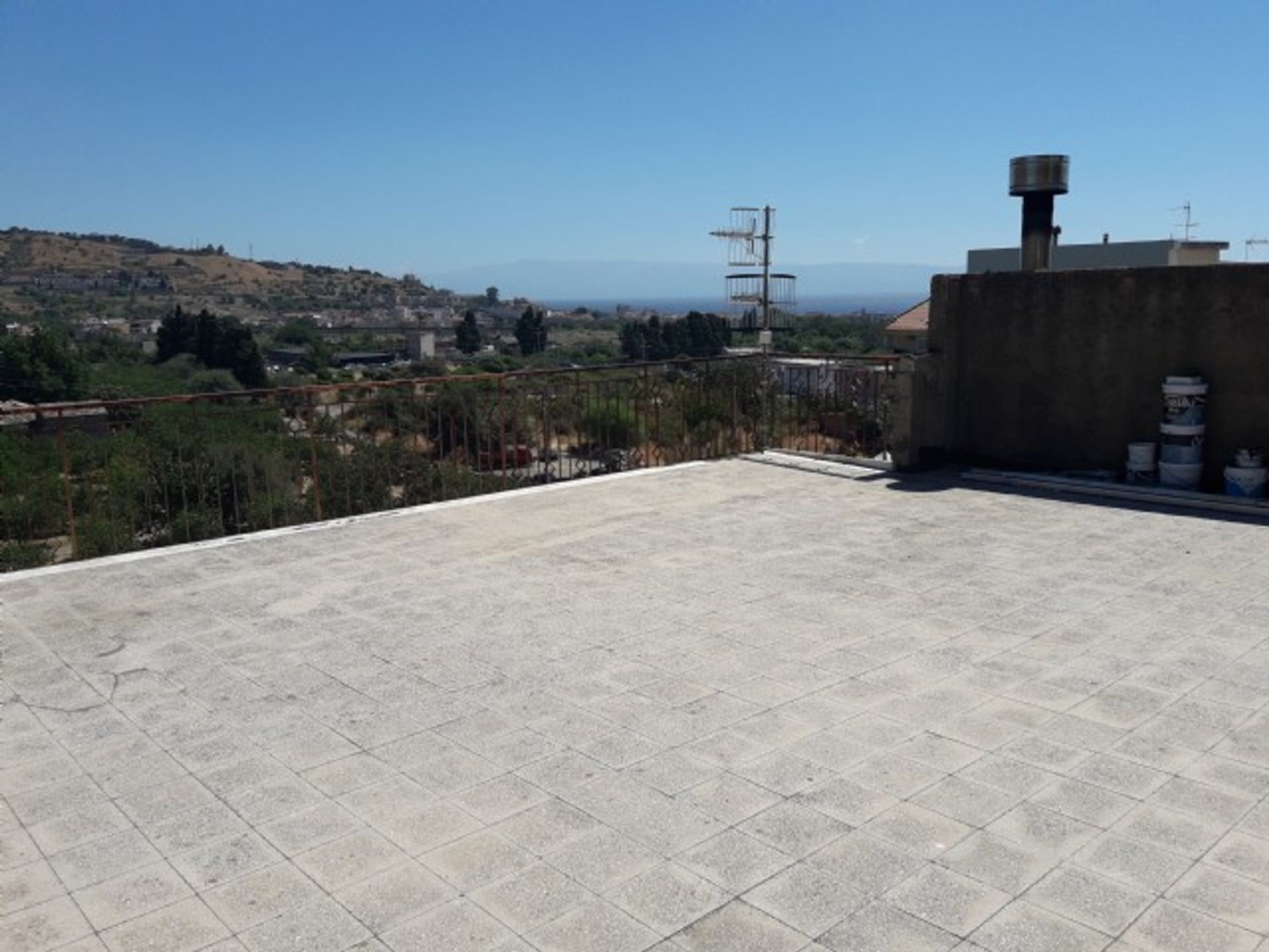 Condominio en Santa Teresa di Riva, Sicilia 10699909