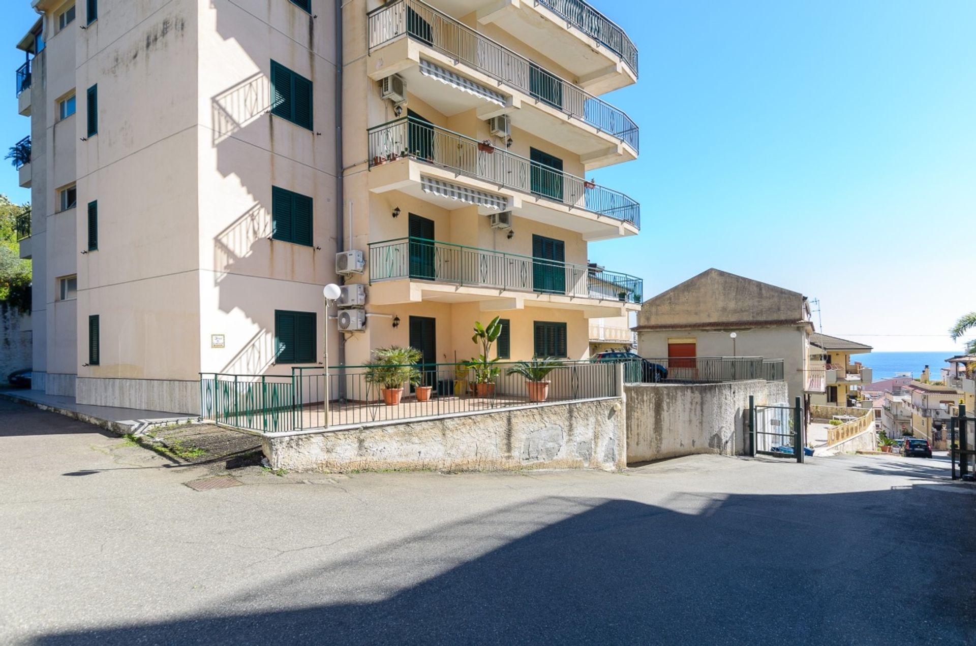 Condominio nel Santa Teresa di Riva, Sicilia 10699931