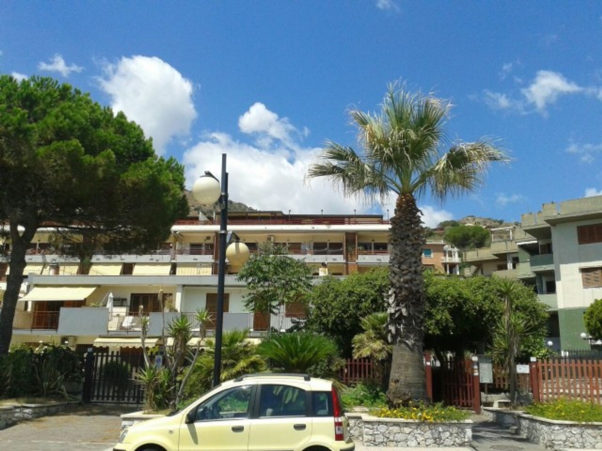 Condominium in , Sicily 10699943