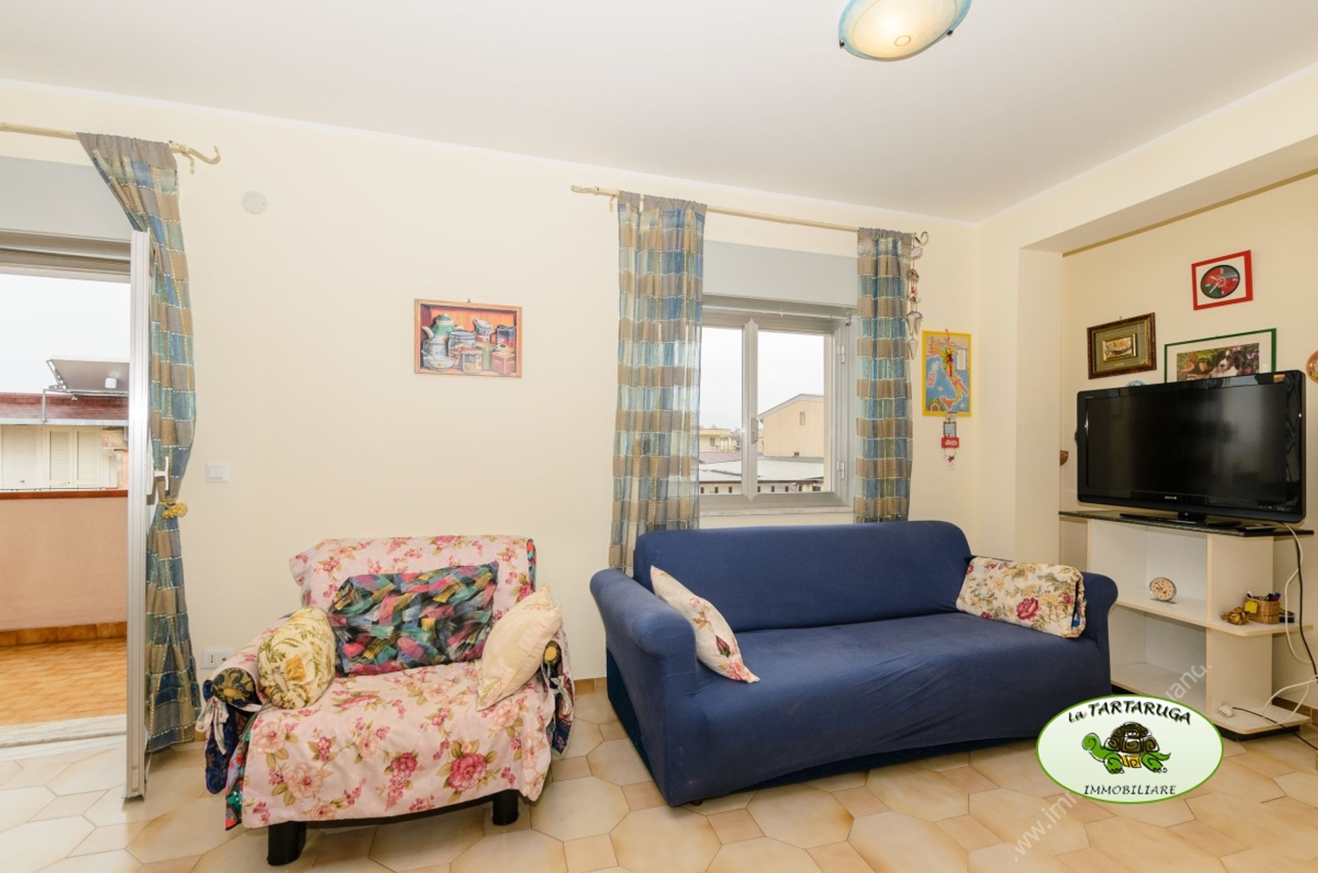 Condominio en Santa Teresa de Riva, Sicilia 10699952