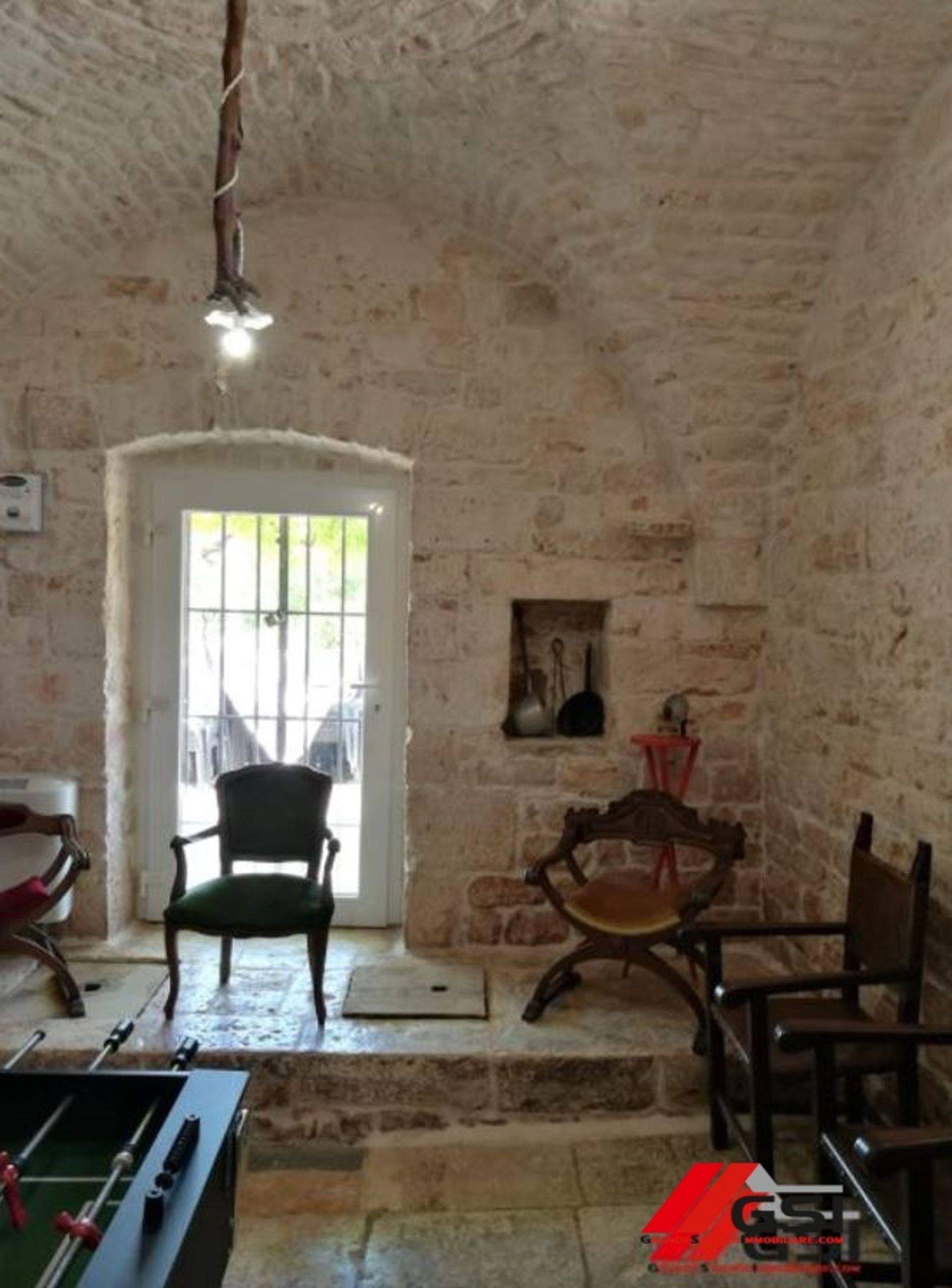 rumah dalam Ostuni, Apulia 10700018