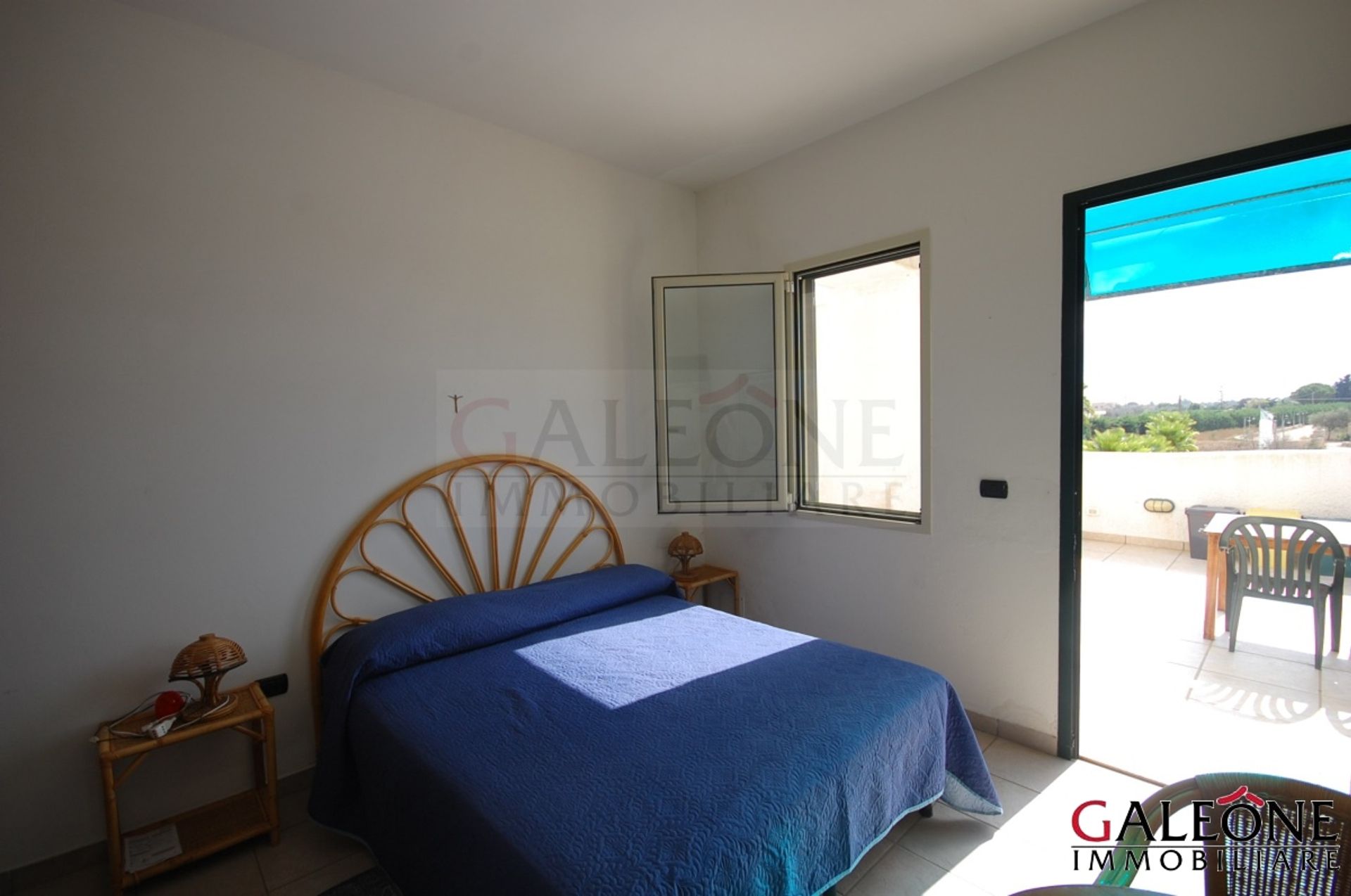 صناعي في Galatone, Apulia 10700037