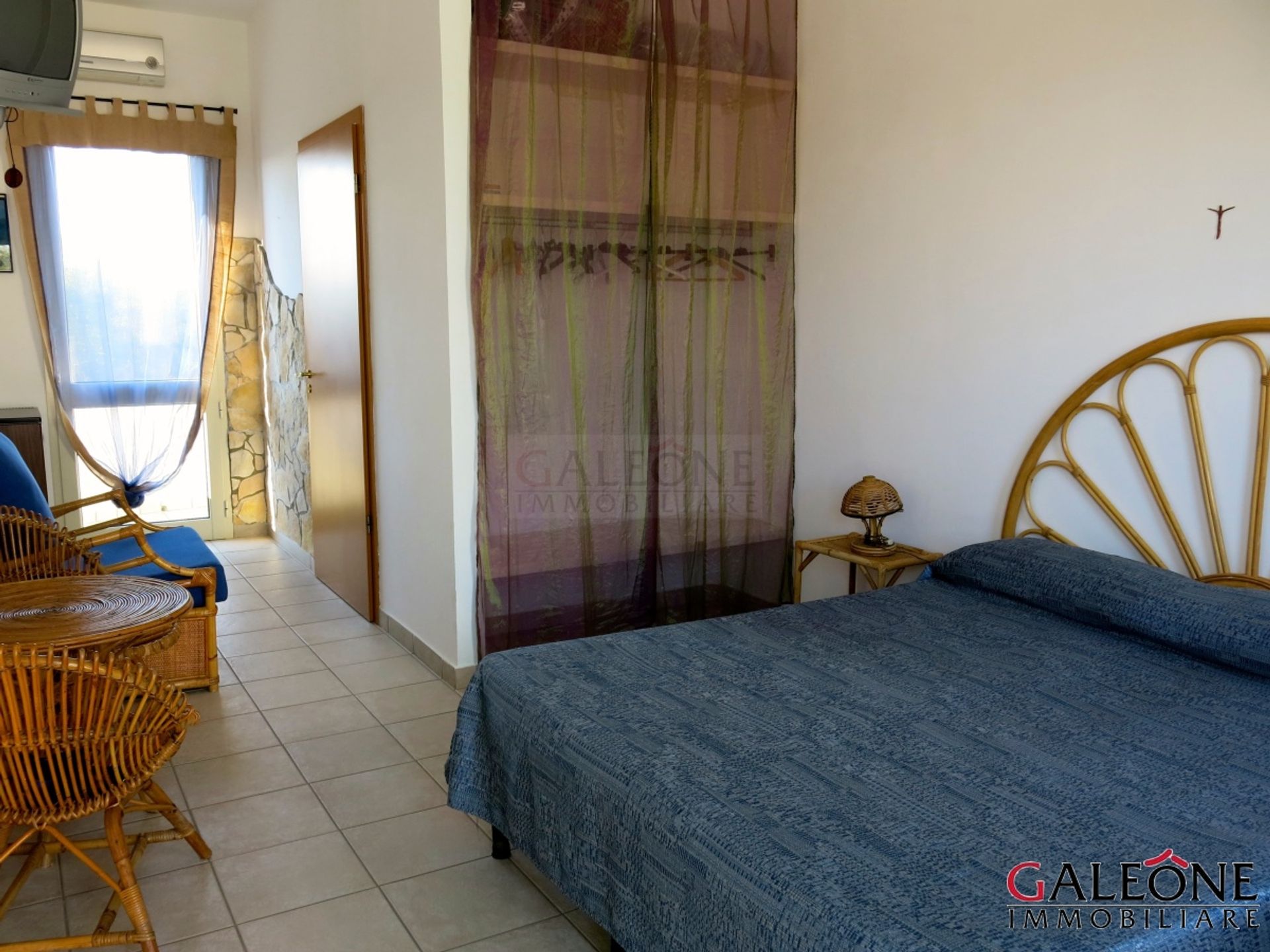 صناعي في Galatone, Apulia 10700037