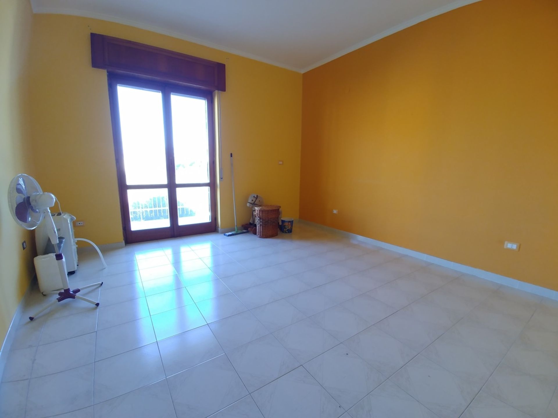 Condominio en Pozzuoli, Campania 10700098