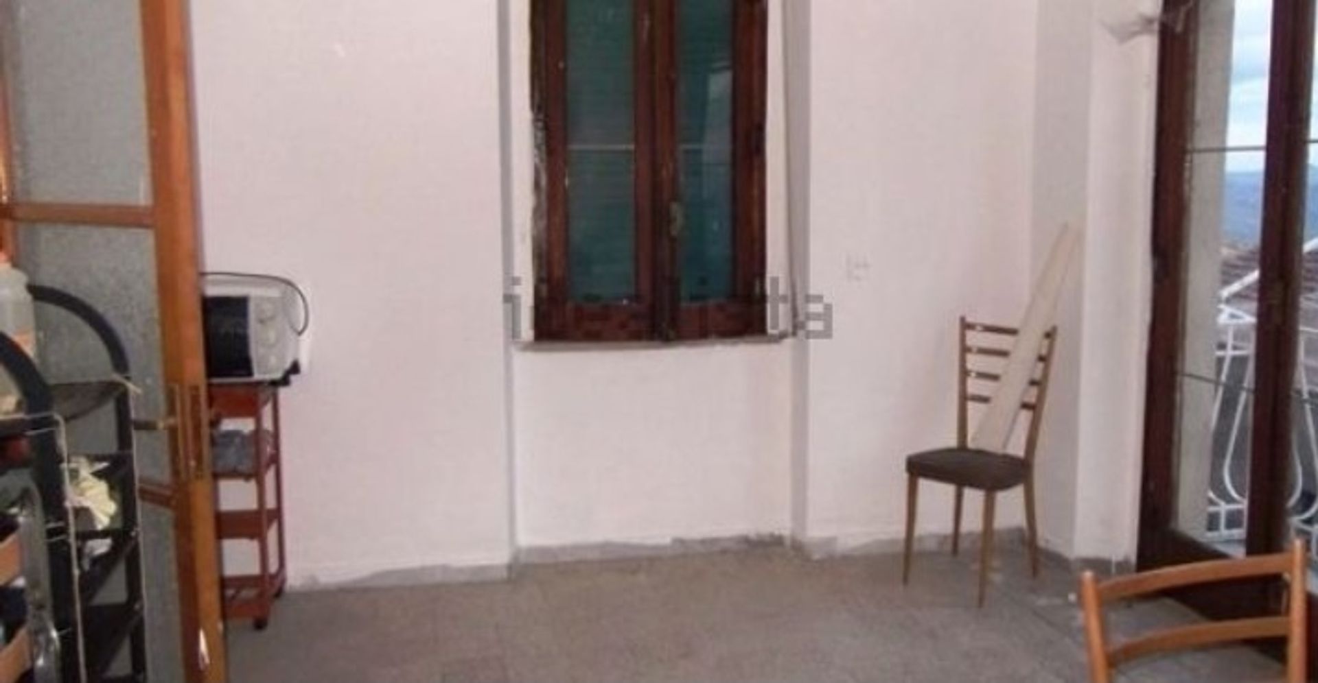 rumah dalam Ariano Irpino, Campania 10700104