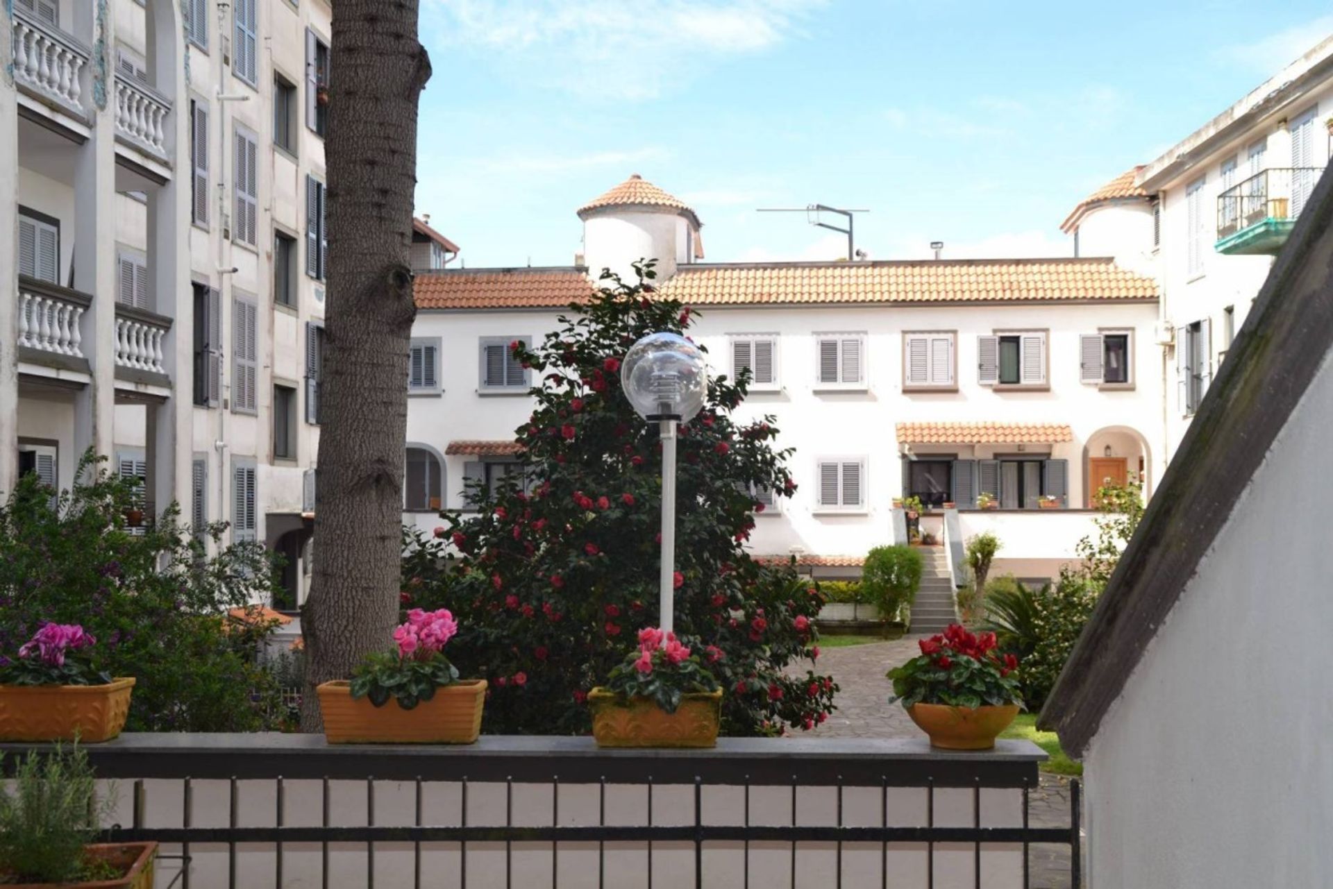 Condominio en Pozzuoli, Campania 10700111