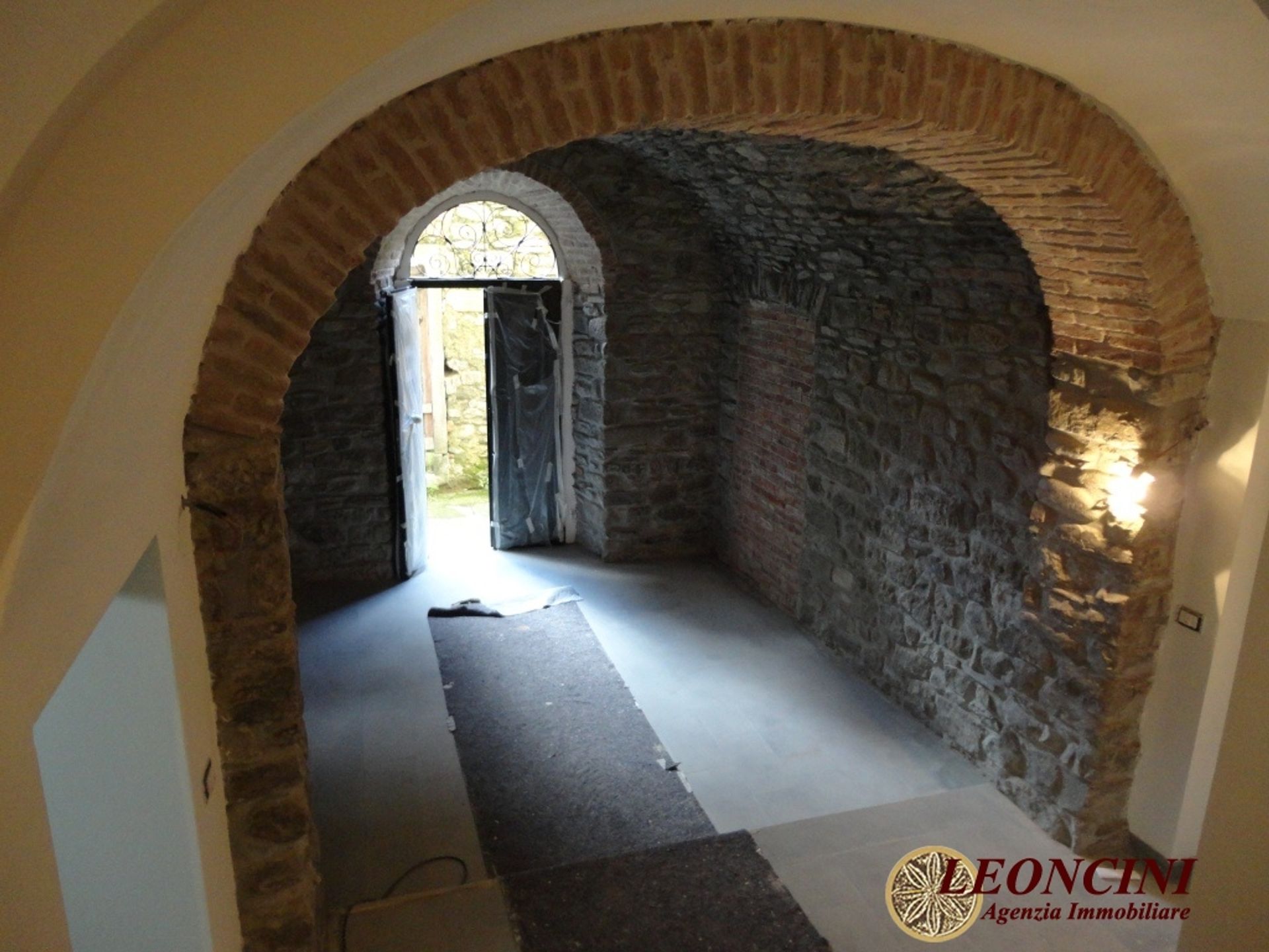 Condominium in Pontremoli, Tuscany 10700242