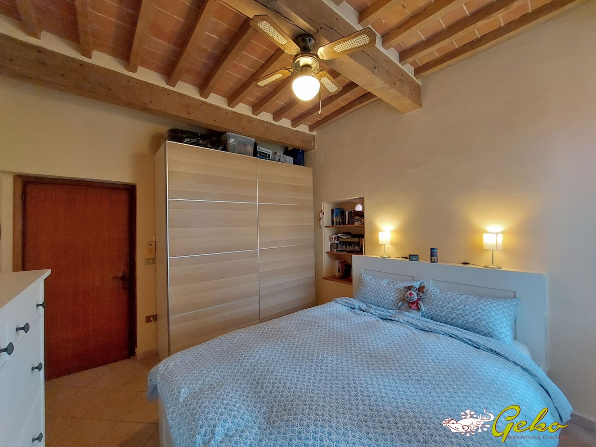 Condominium dans San Gimignano, Tuscany 10700286