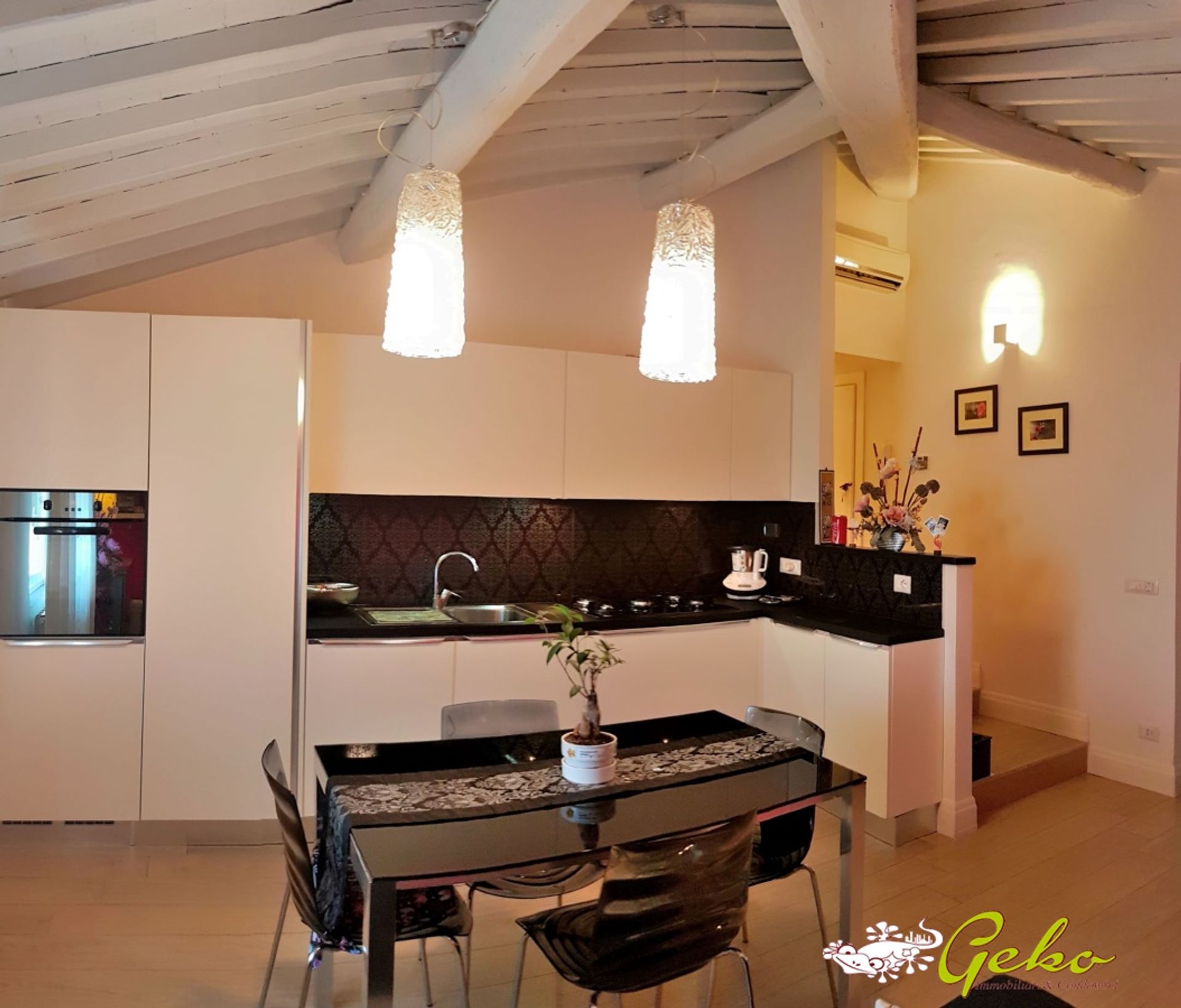 Condominium in San Gimignano, Tuscany 10700319