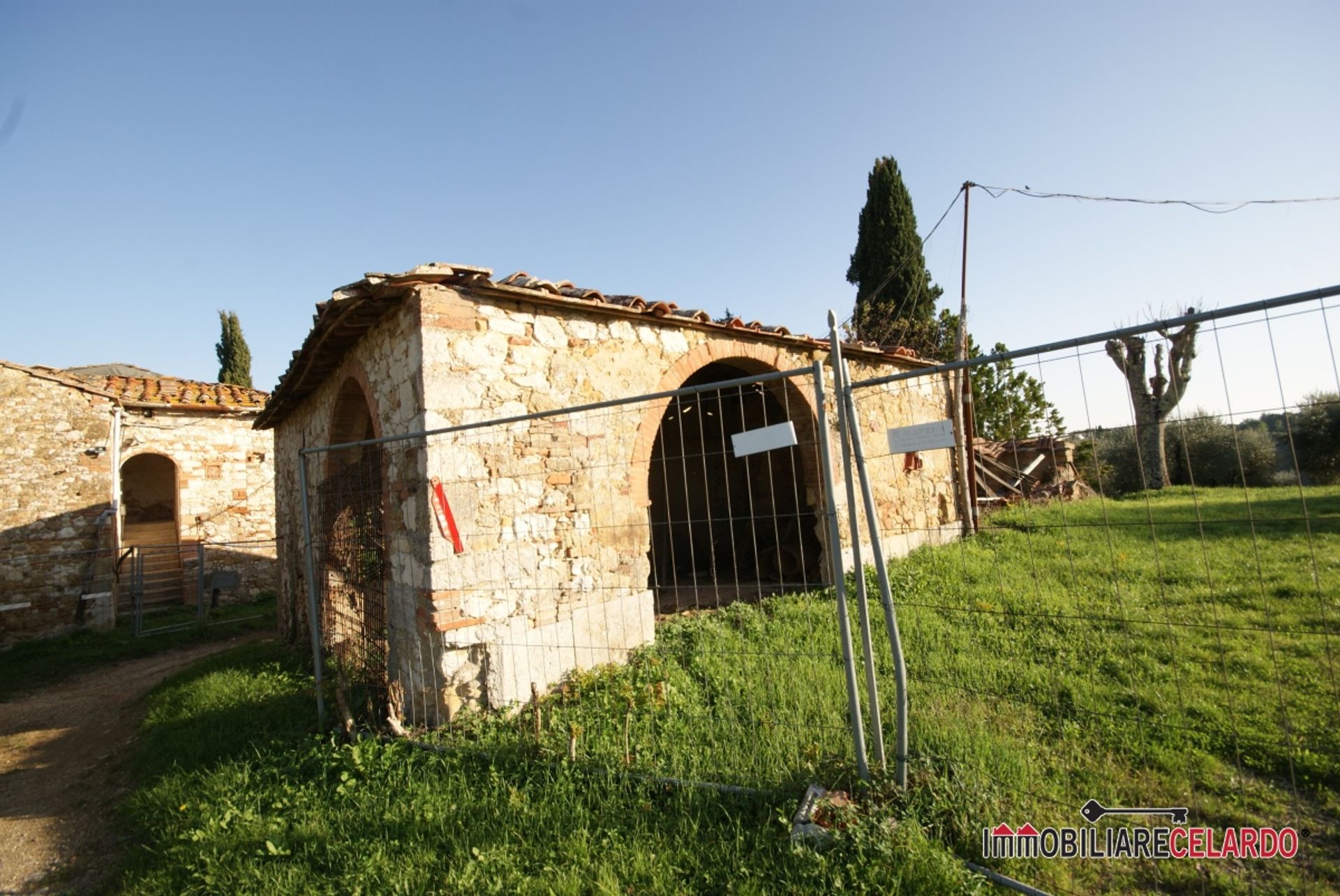 Hus i , Tuscany 10700401