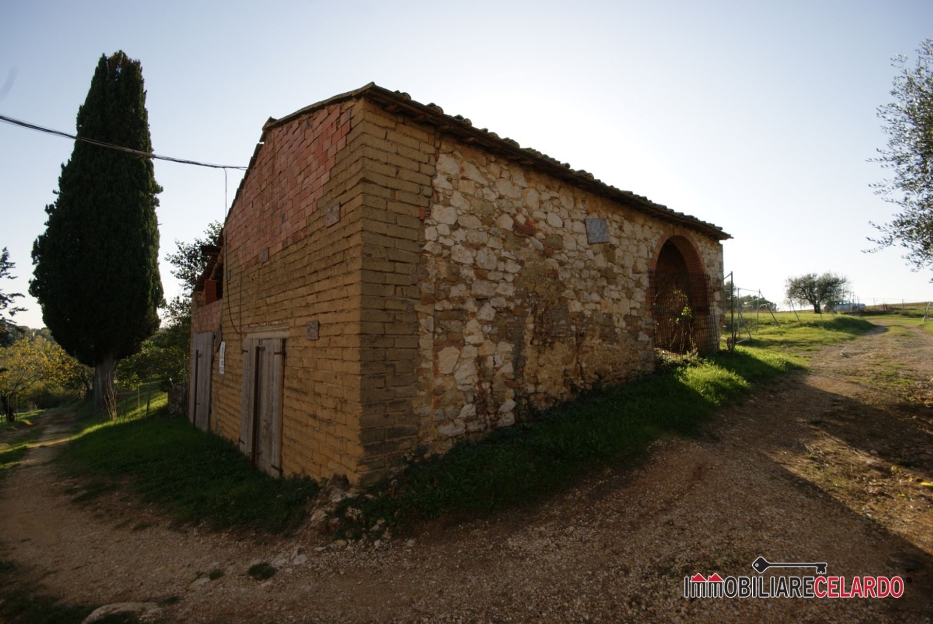 Hus i , Tuscany 10700401