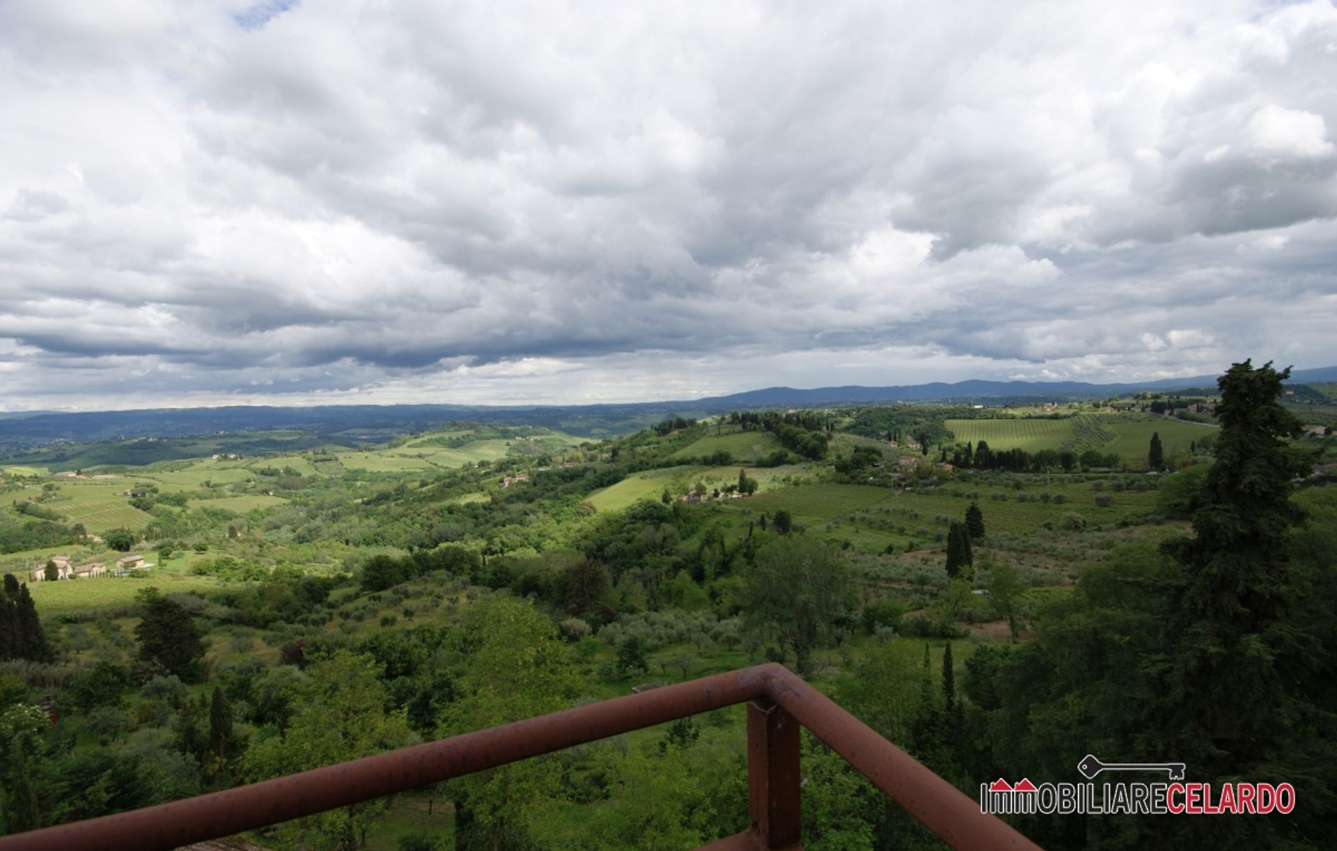 Eigentumswohnung im San Gimignano, Tuscany 10700472