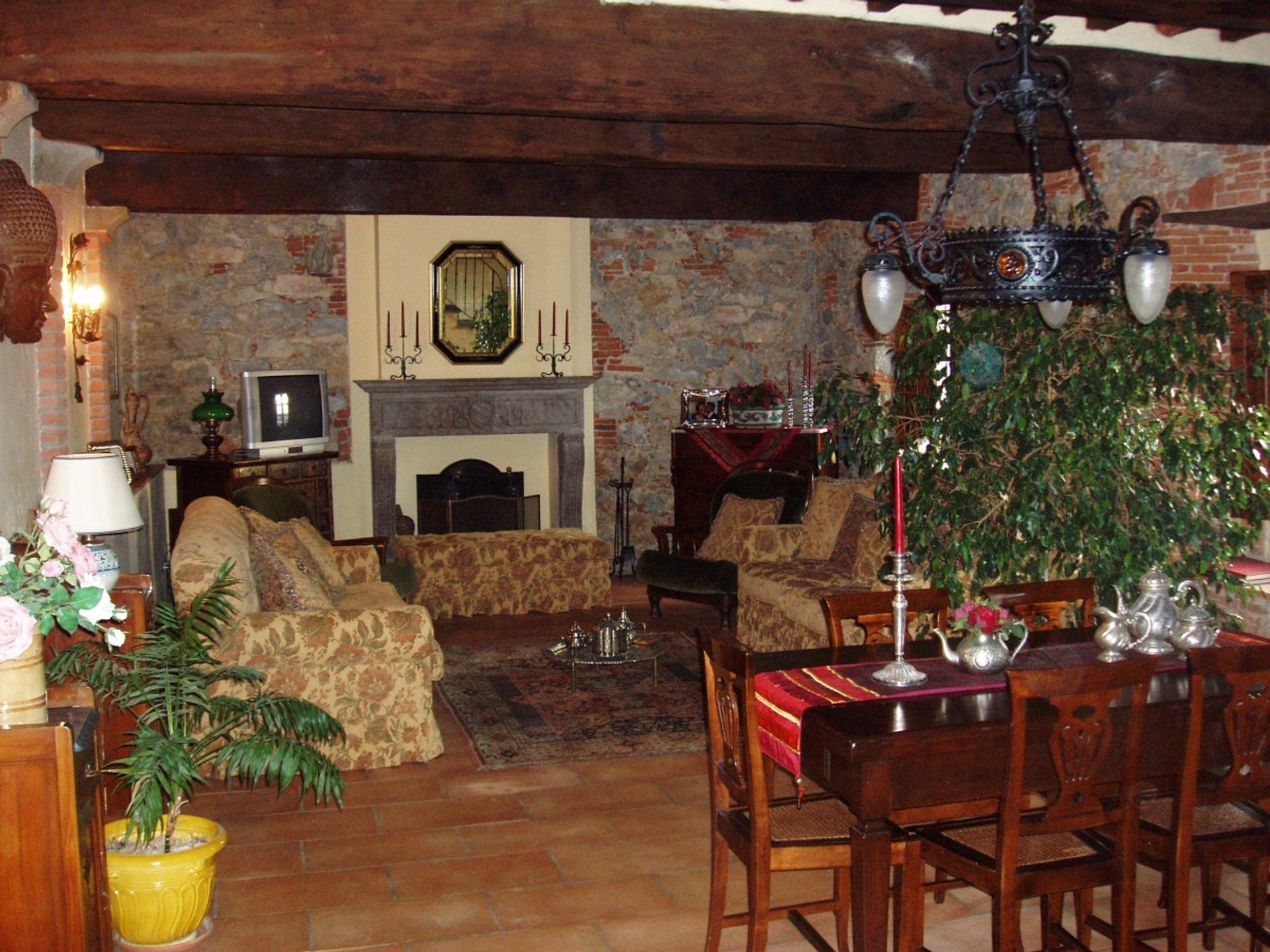 rumah dalam Massarosa, Tuscany 10700511