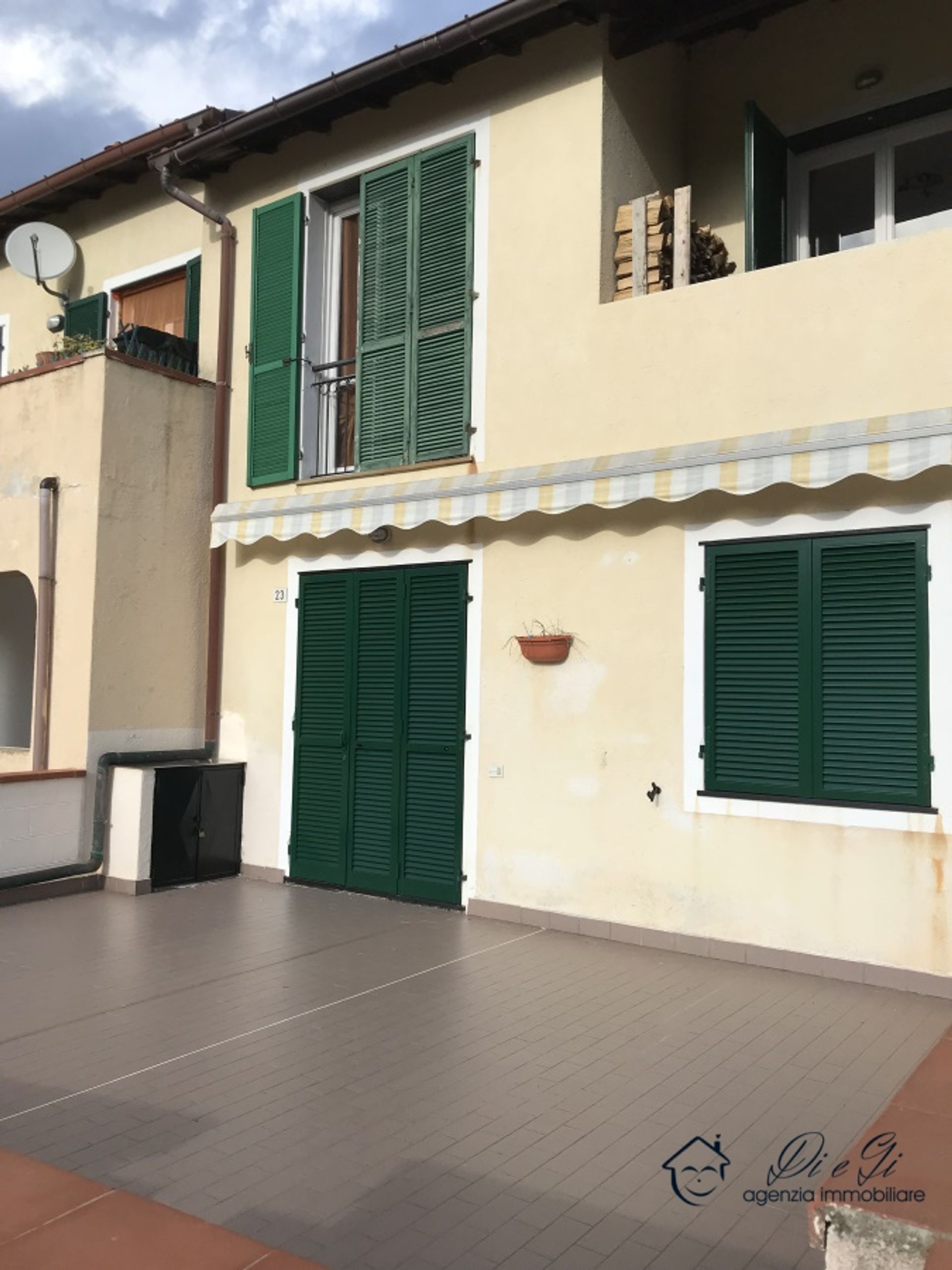 Condominio en Testimonio, Liguria 10700633