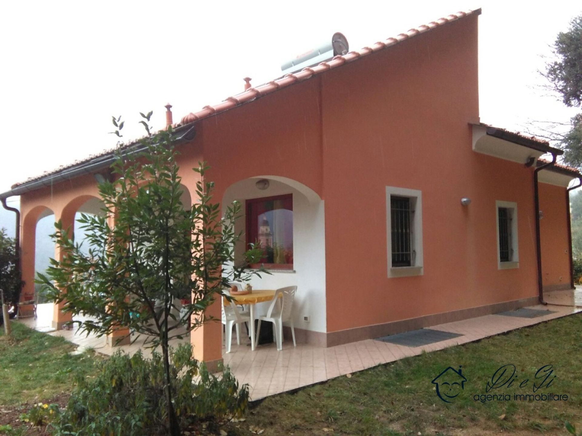 House in , Liguria 10700636