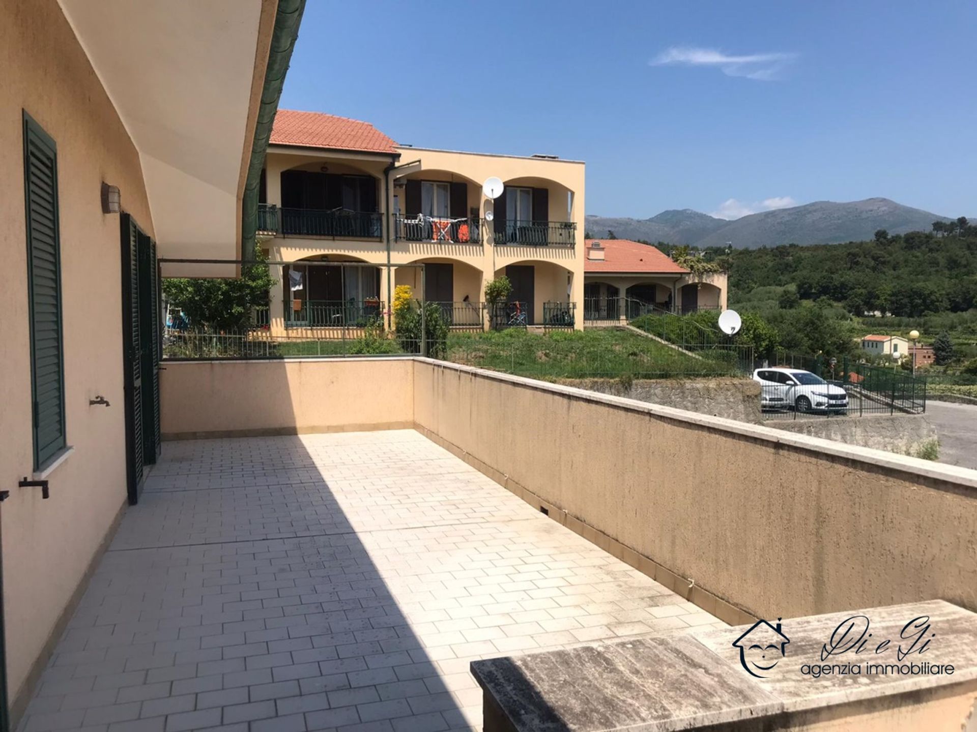 Condominium dans Quiliano, Ligurie 10700637