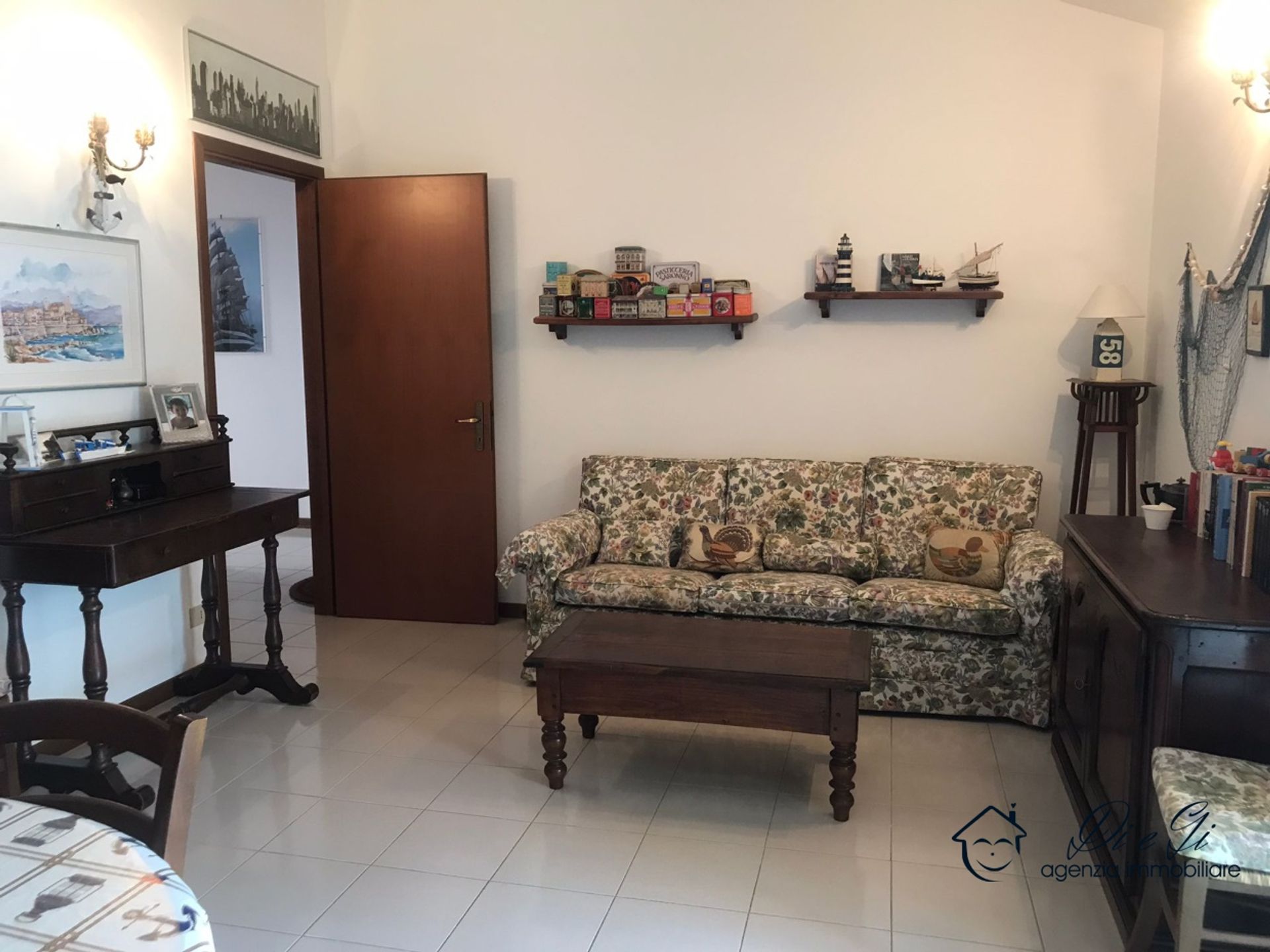 Condominio en , Liguria 10700637