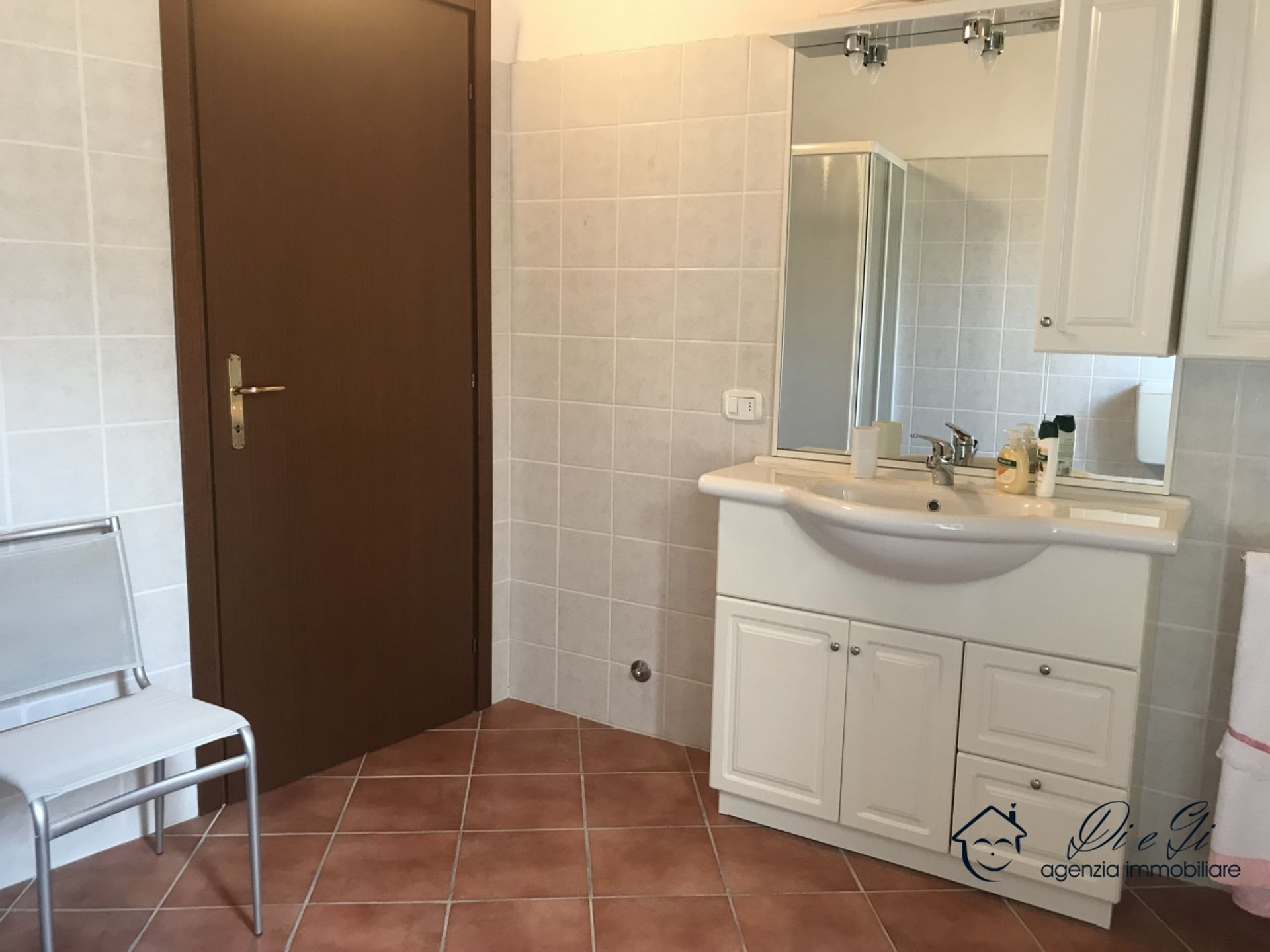 Condominio en , Liguria 10700639