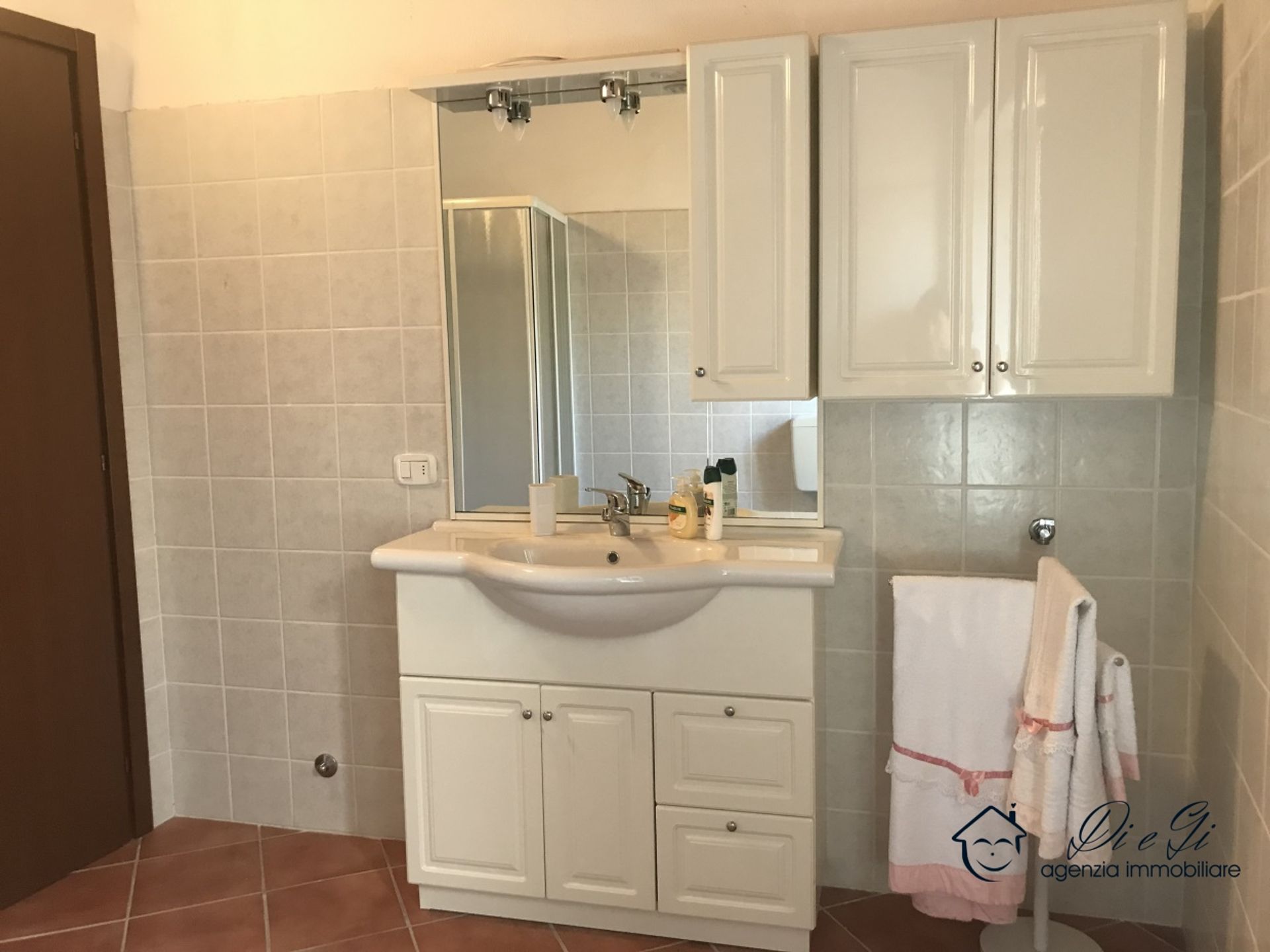 Condominium in , Liguria 10700639