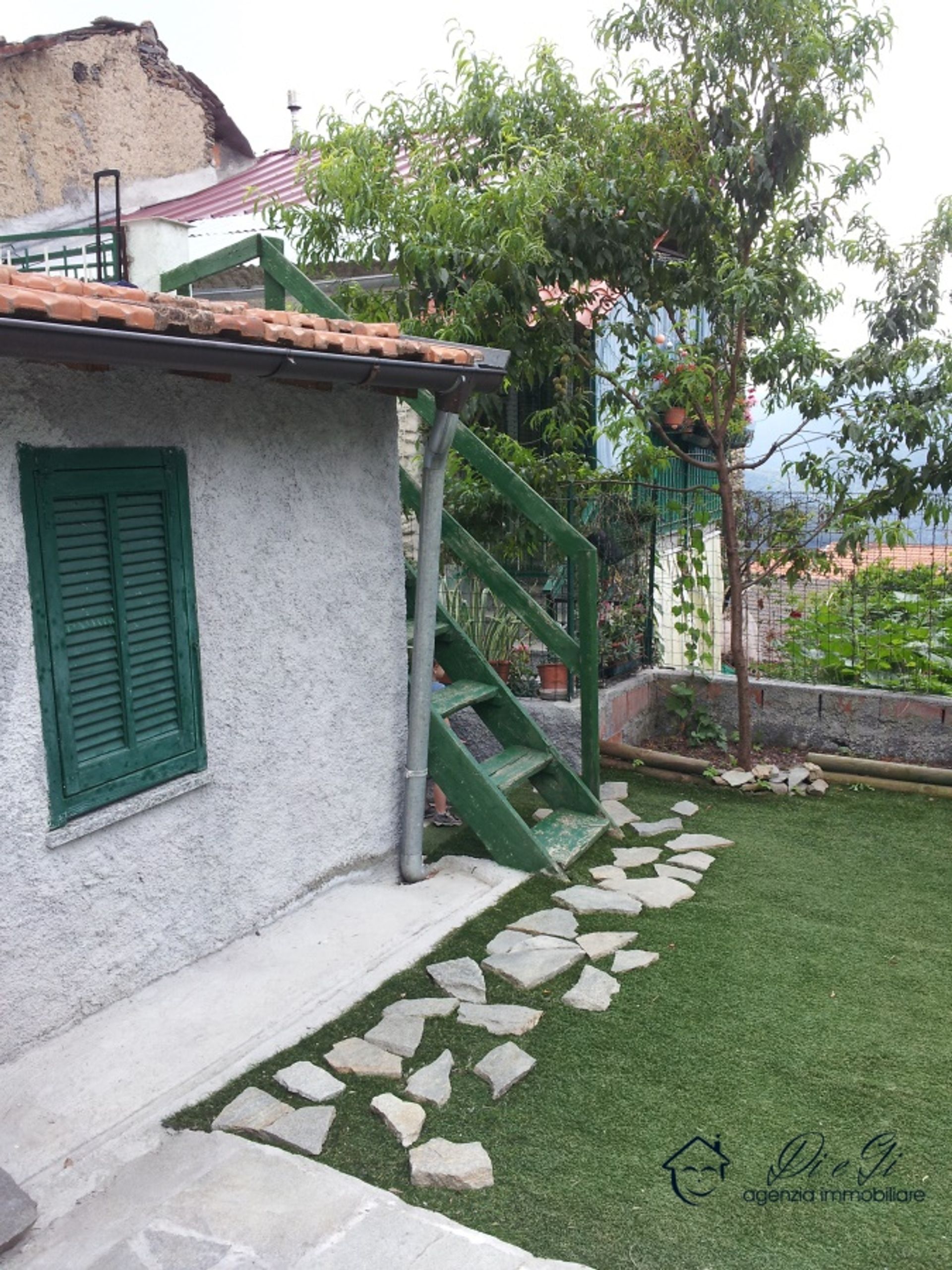 Rumah di Quiliano, Liguria 10700648