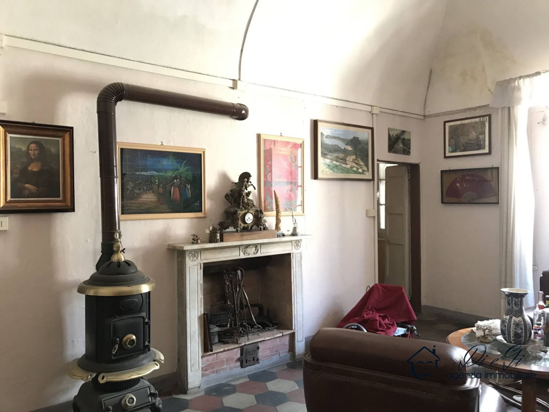 Rumah di Cisano sul Neva, Liguria 10700653