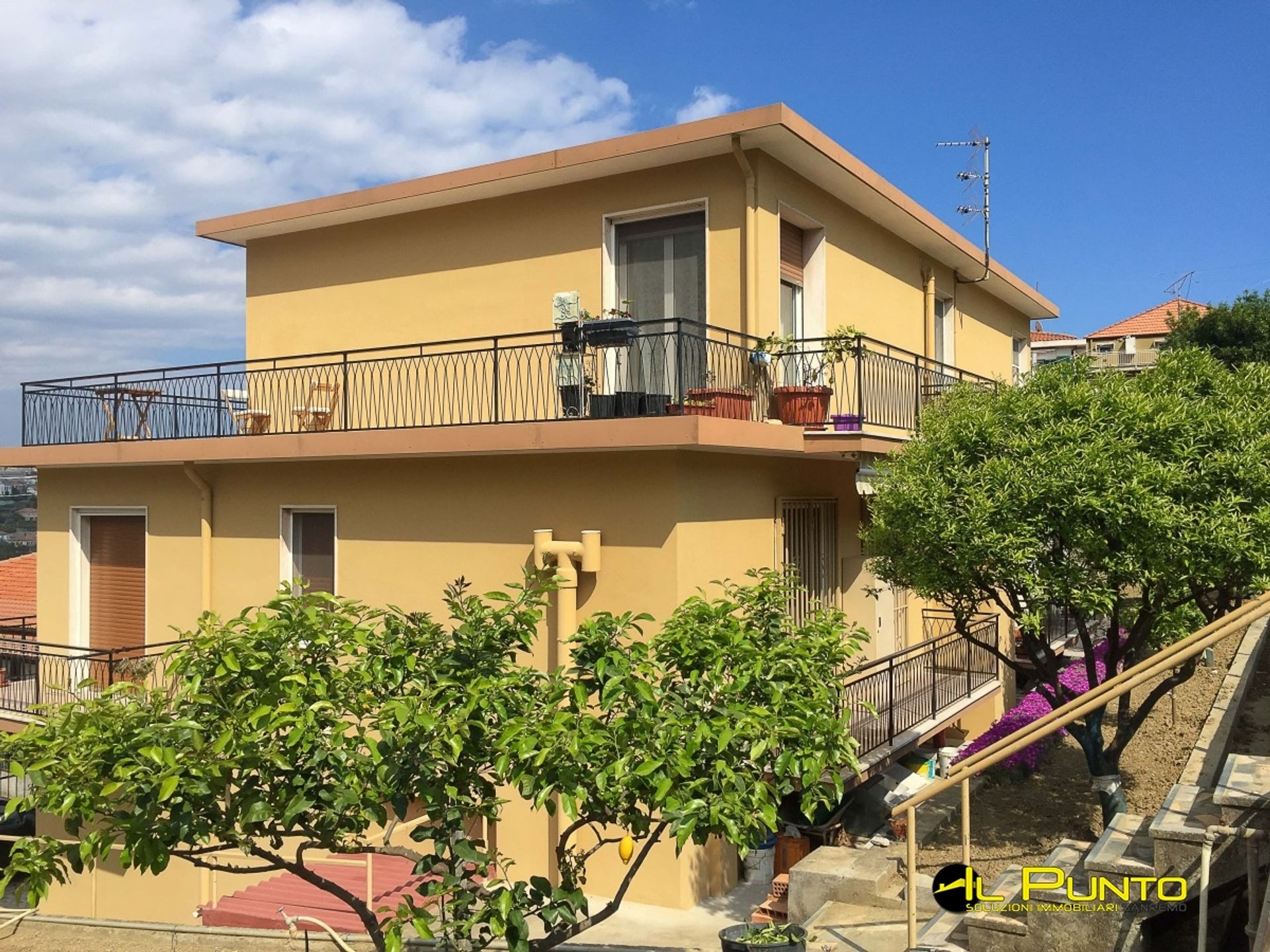 Condominium dans Quiliano, Ligurie 10700726