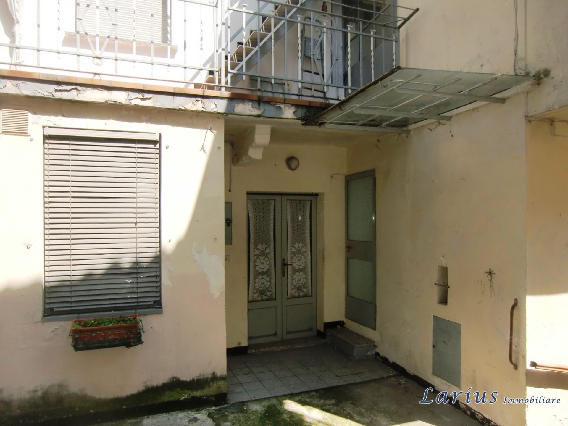 rumah dalam , Lombardy 10700848