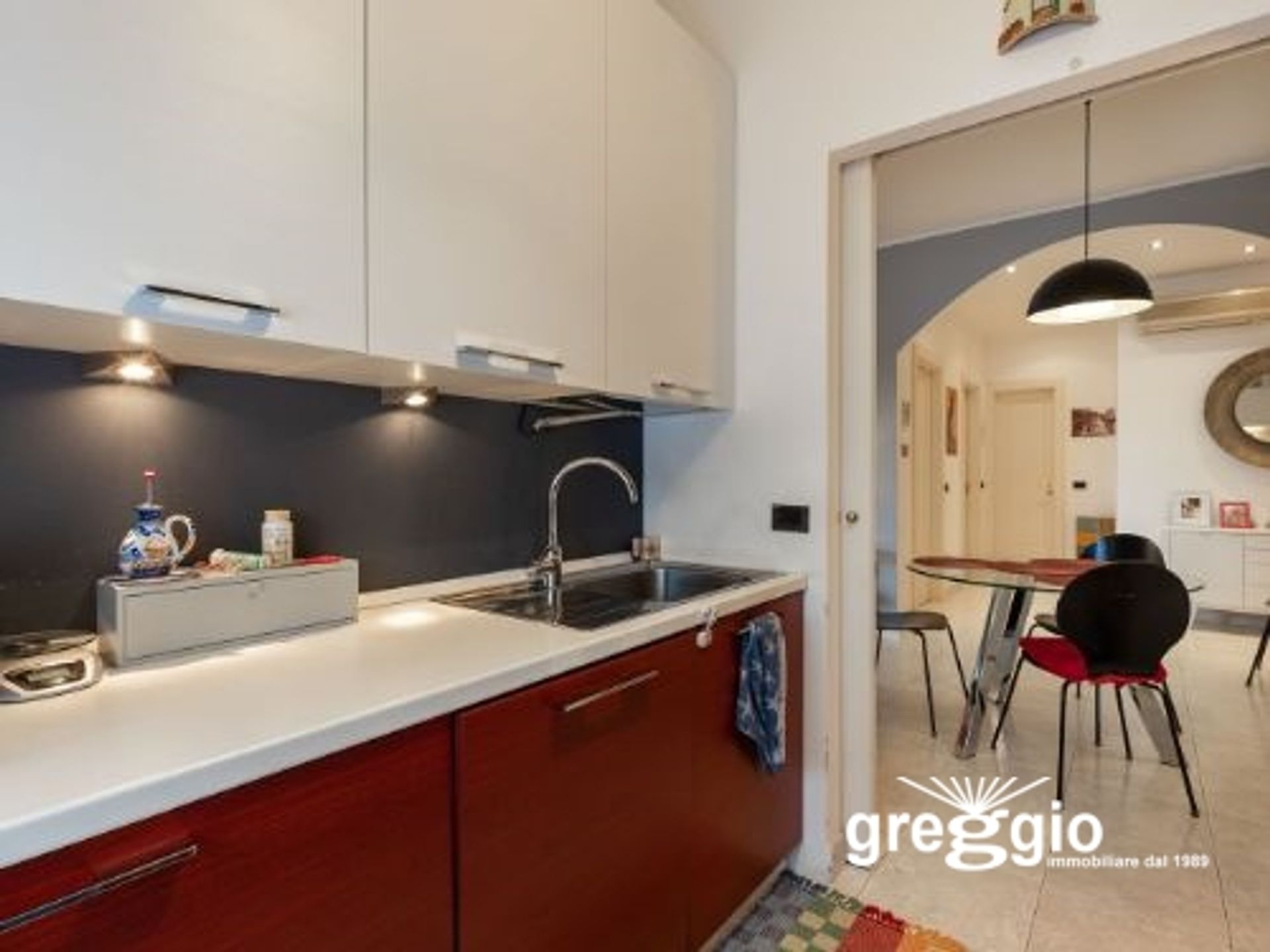 Condominium in Milan, Lombardy 10700875