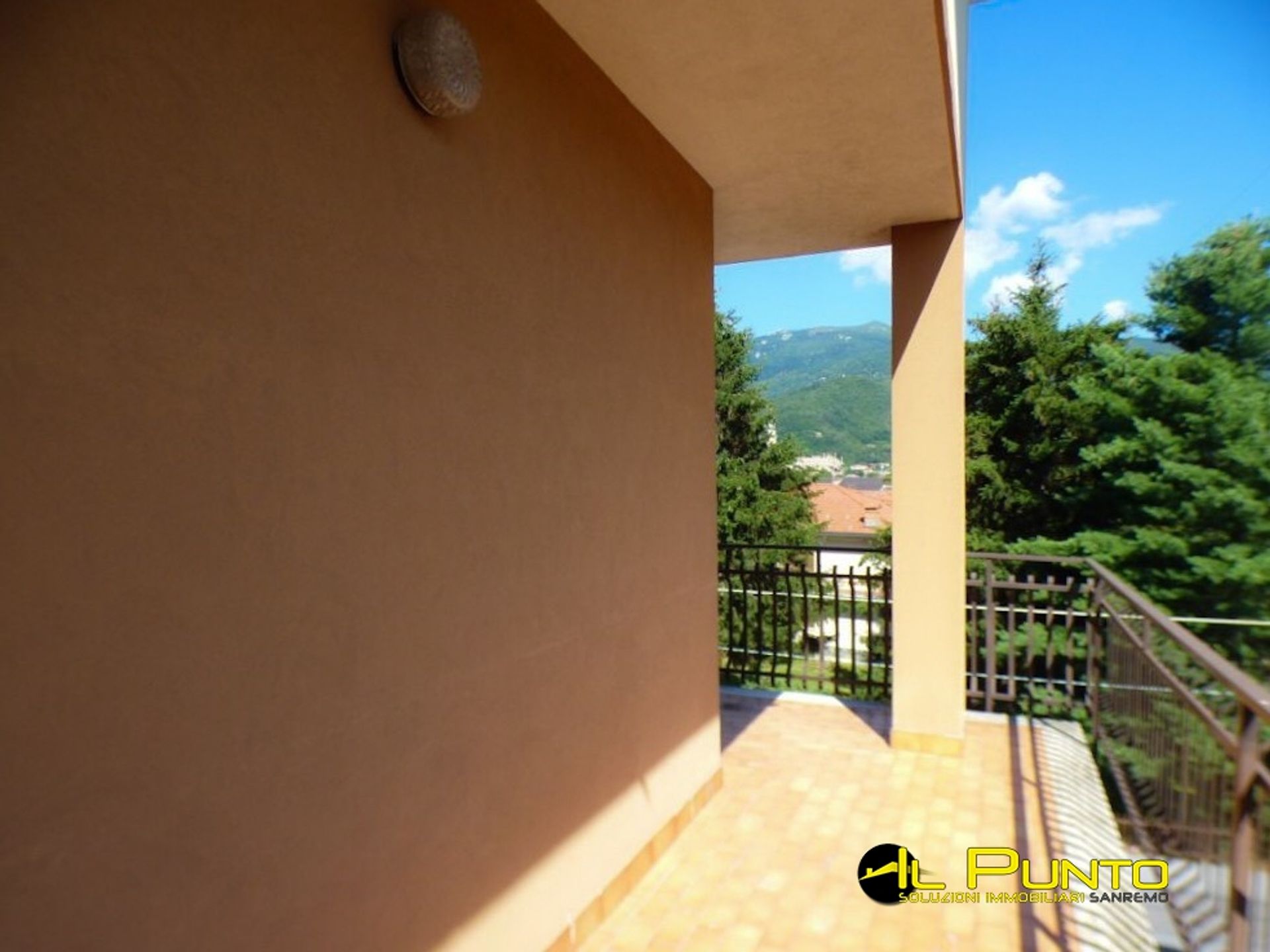 Condominium in Garessio, Piedmont 10700983