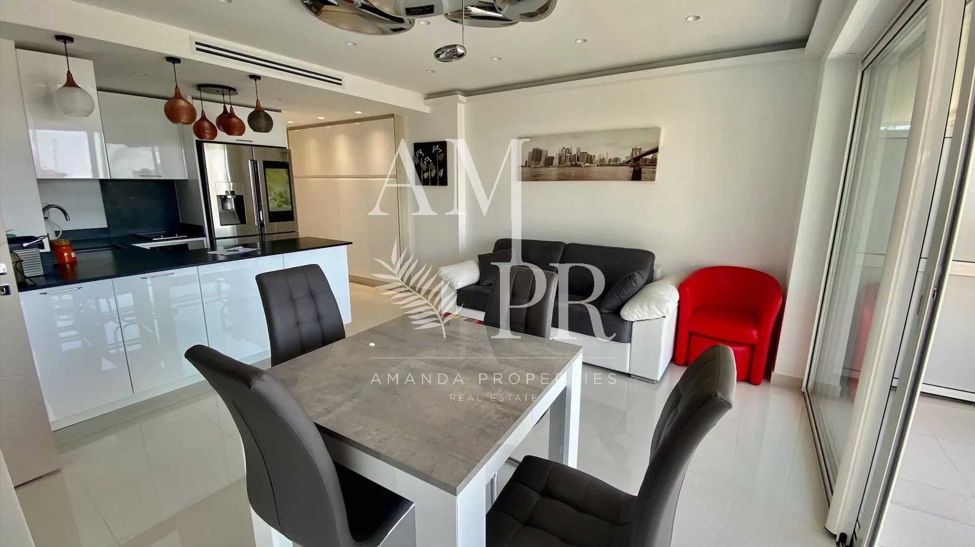 Condominium dans Cannes, Provence-Alpes-Côte d'Azur 10701167