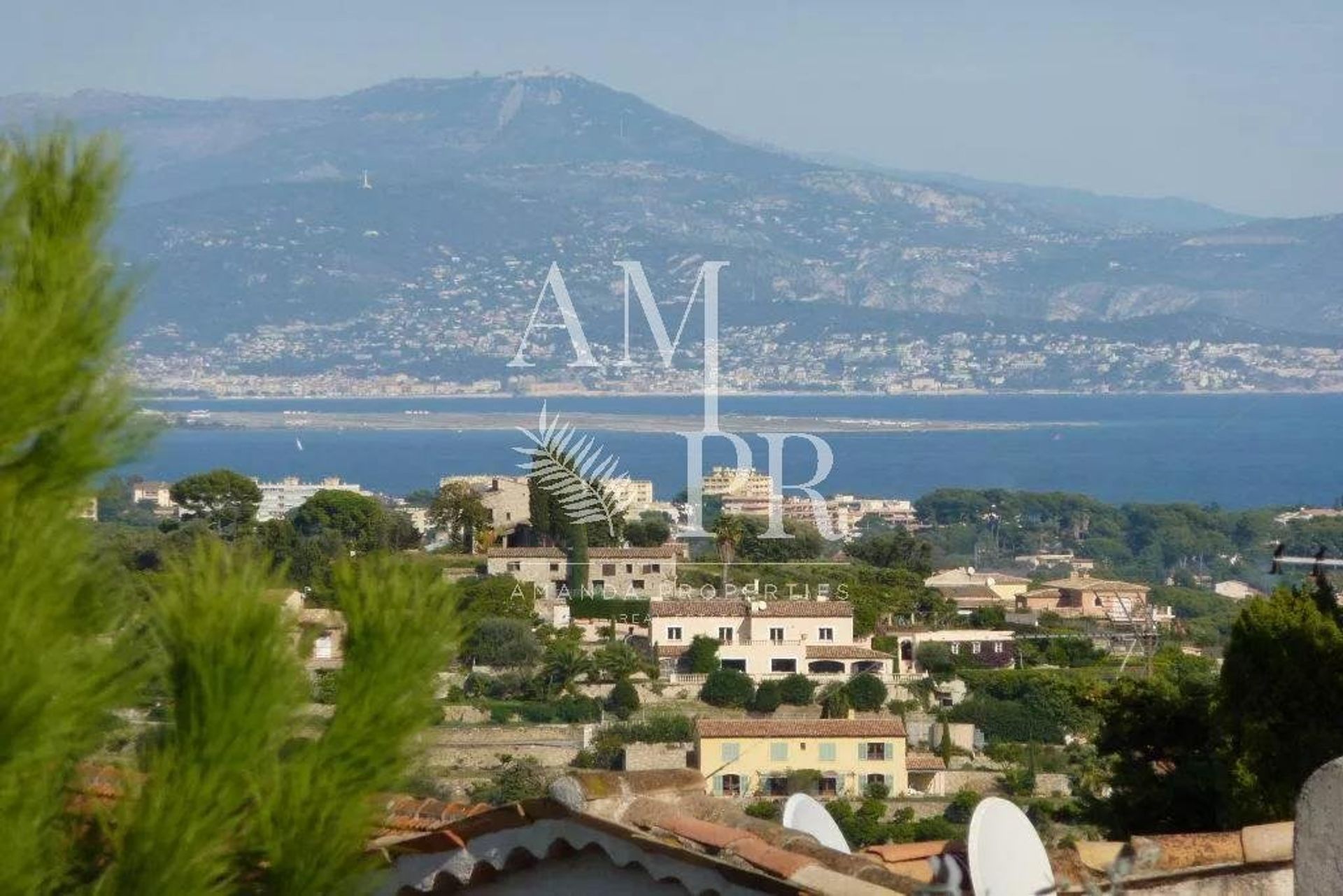 房子 在 Cannes, Provence-Alpes-Côte d'Azur 10701194