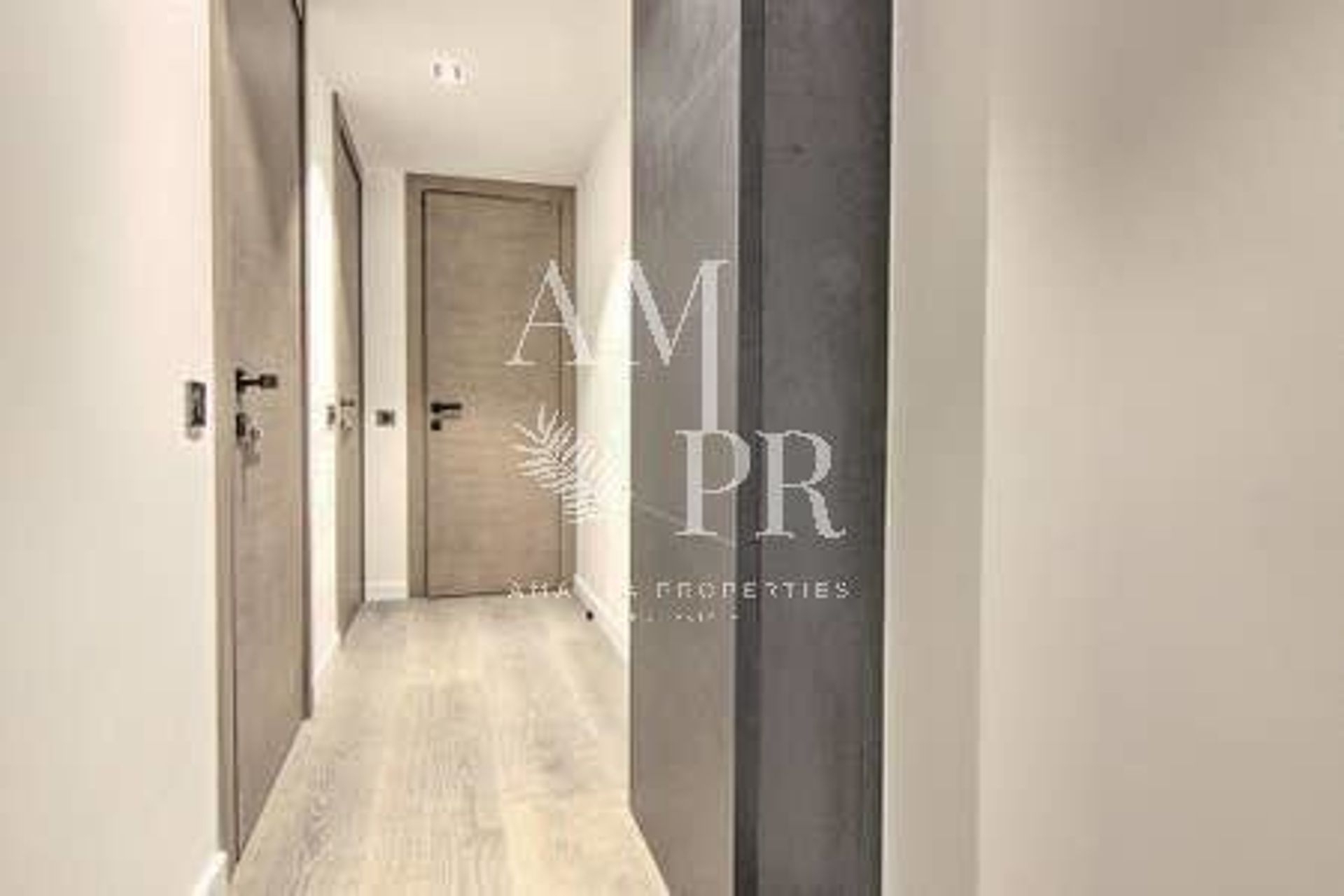 Condominium in Cannes, Provence-Alpes-Côte d'Azur 10701206