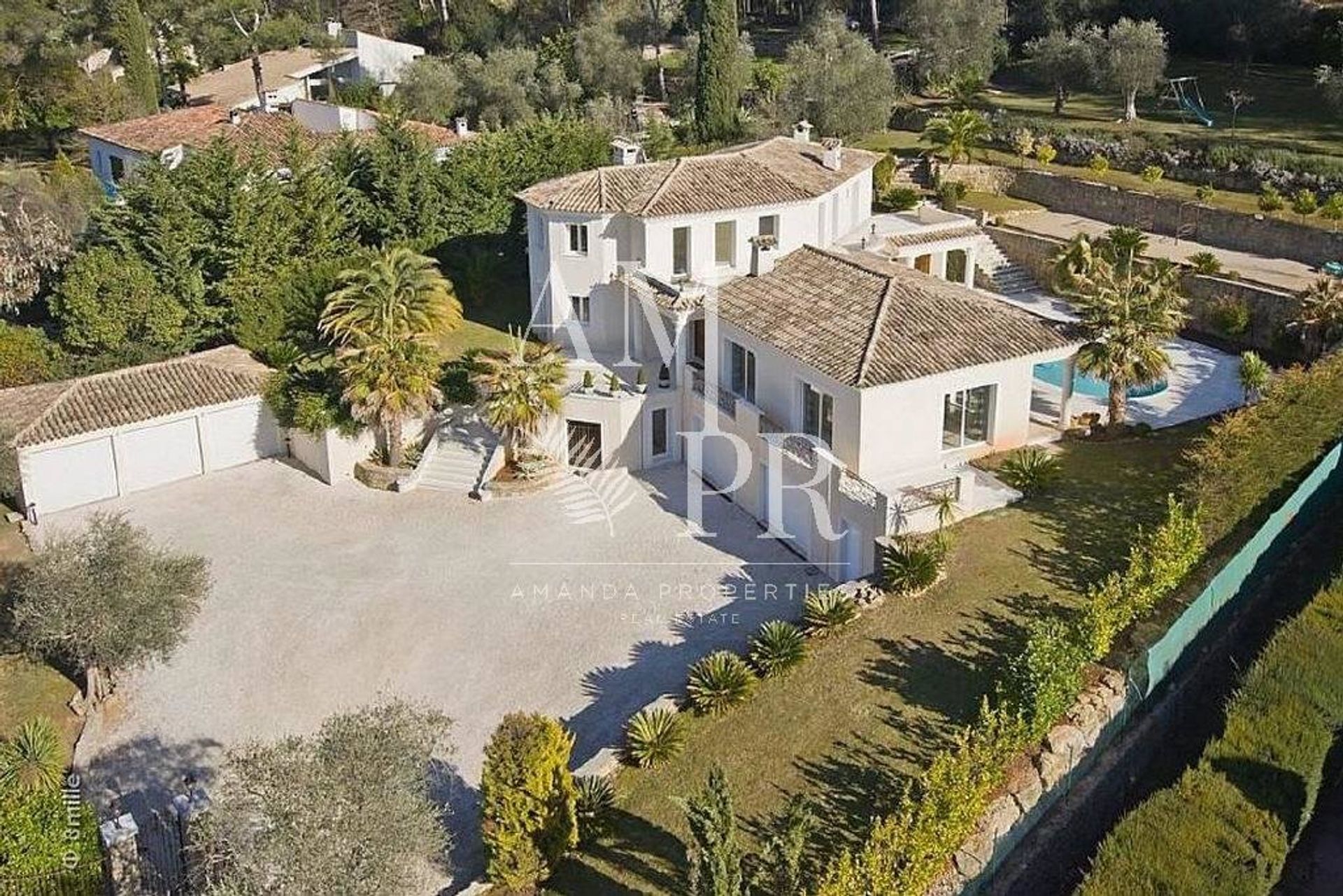 casa no Mougins, Provença-Alpes-Costa Azul 10701227