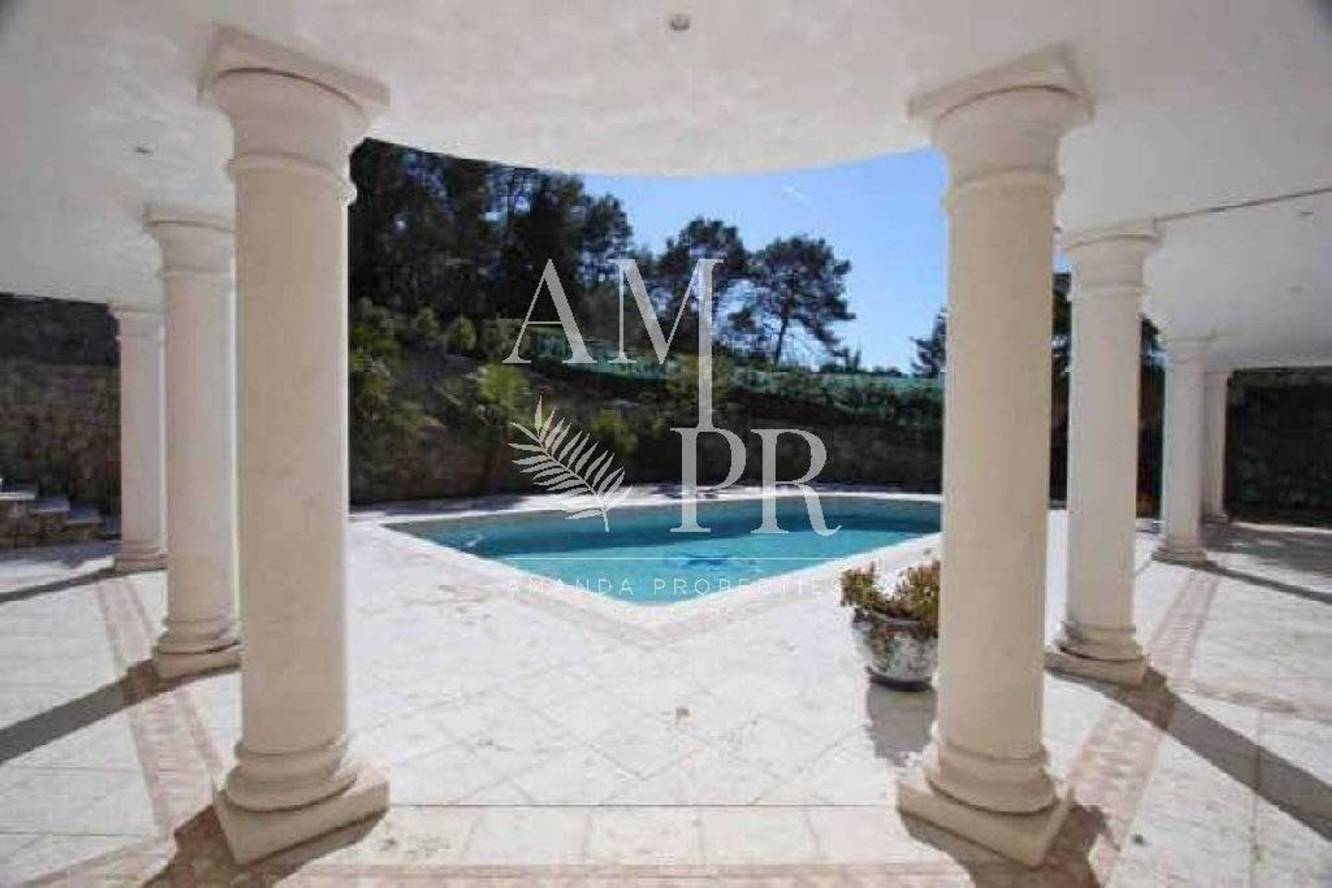 casa no Mougins, Provença-Alpes-Costa Azul 10701227