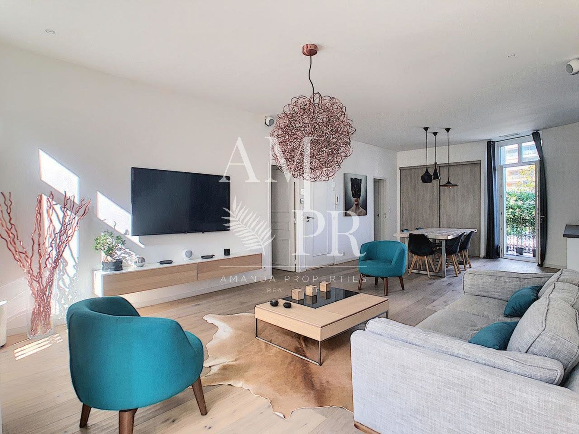 Condominium in Cannes, Provence-Alpes-Côte d'Azur 10701231