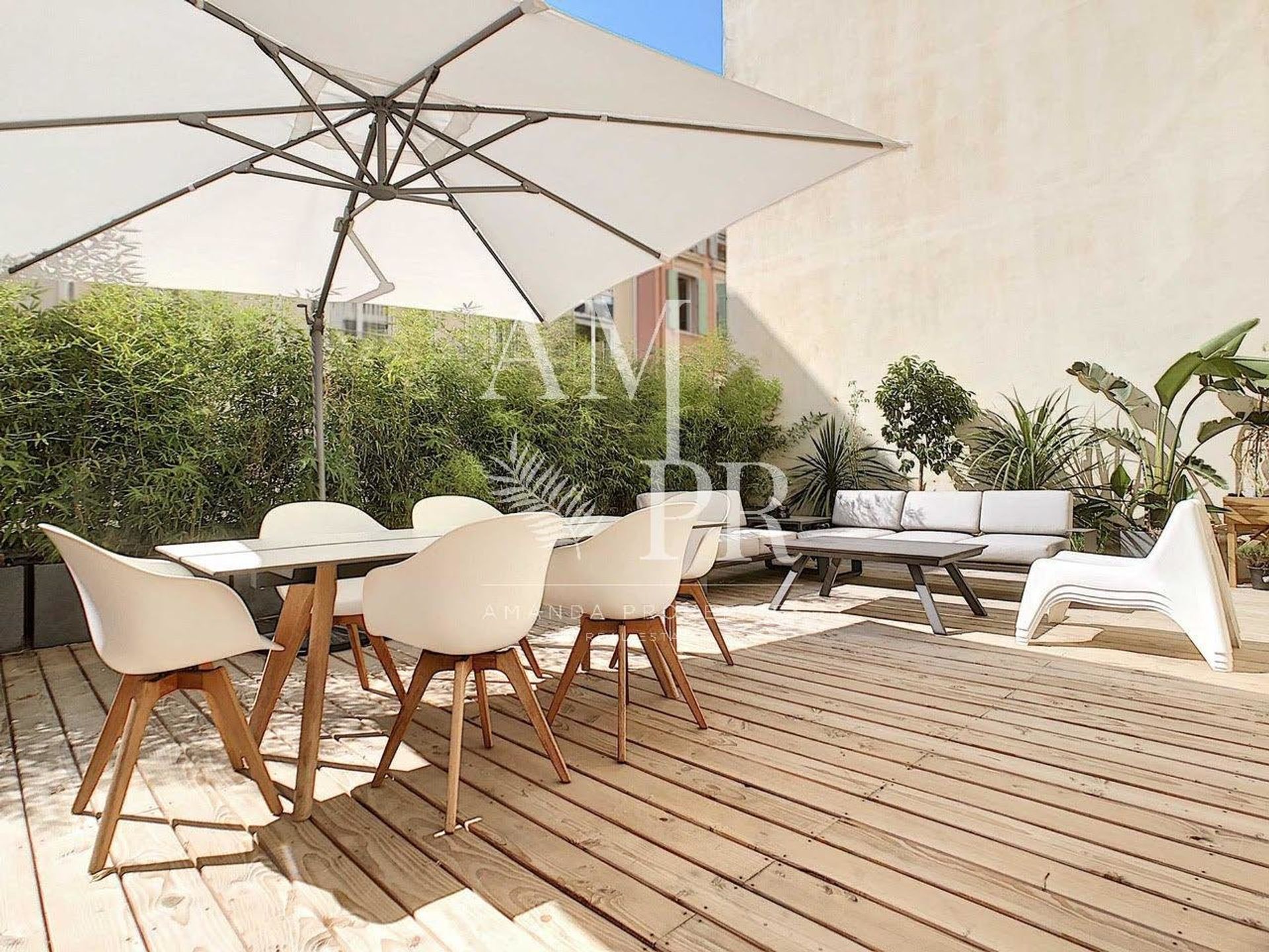 Condominium in Cannes, Provence-Alpes-Côte d'Azur 10701231