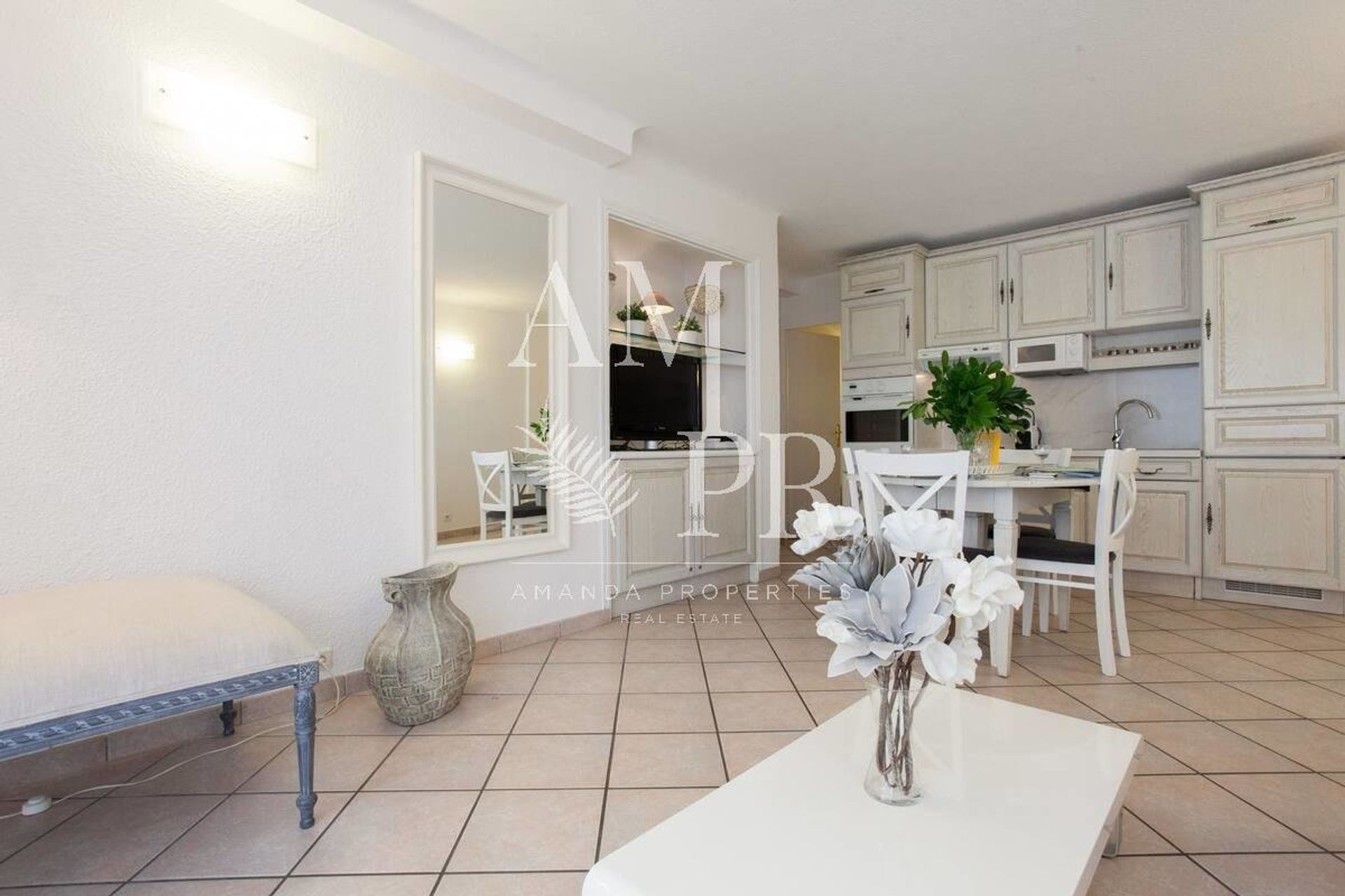 Condominio en Cannes, Provence-Alpes-Côte d'Azur 10701232