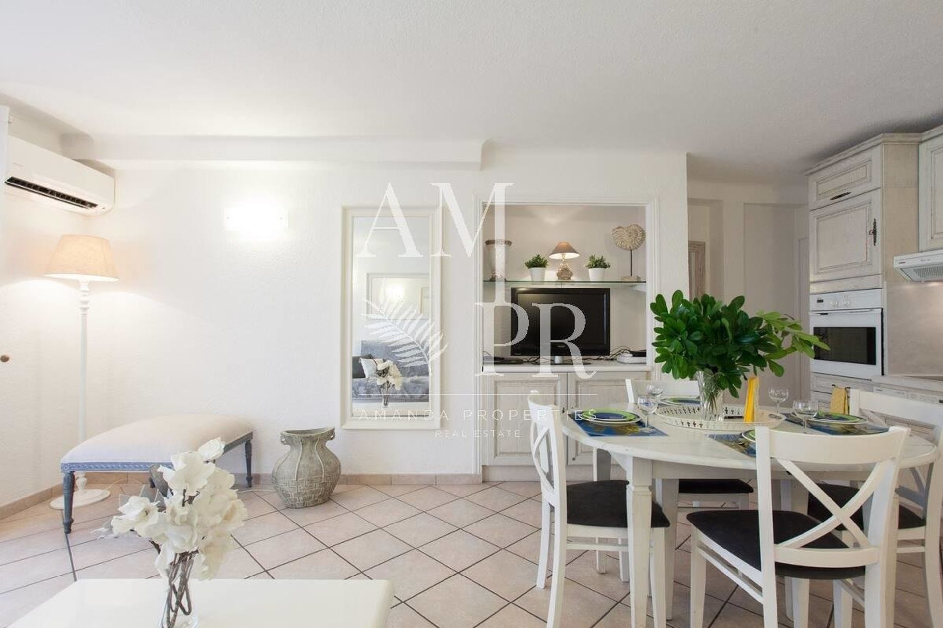 Condominio en Cannes, Provence-Alpes-Côte d'Azur 10701232