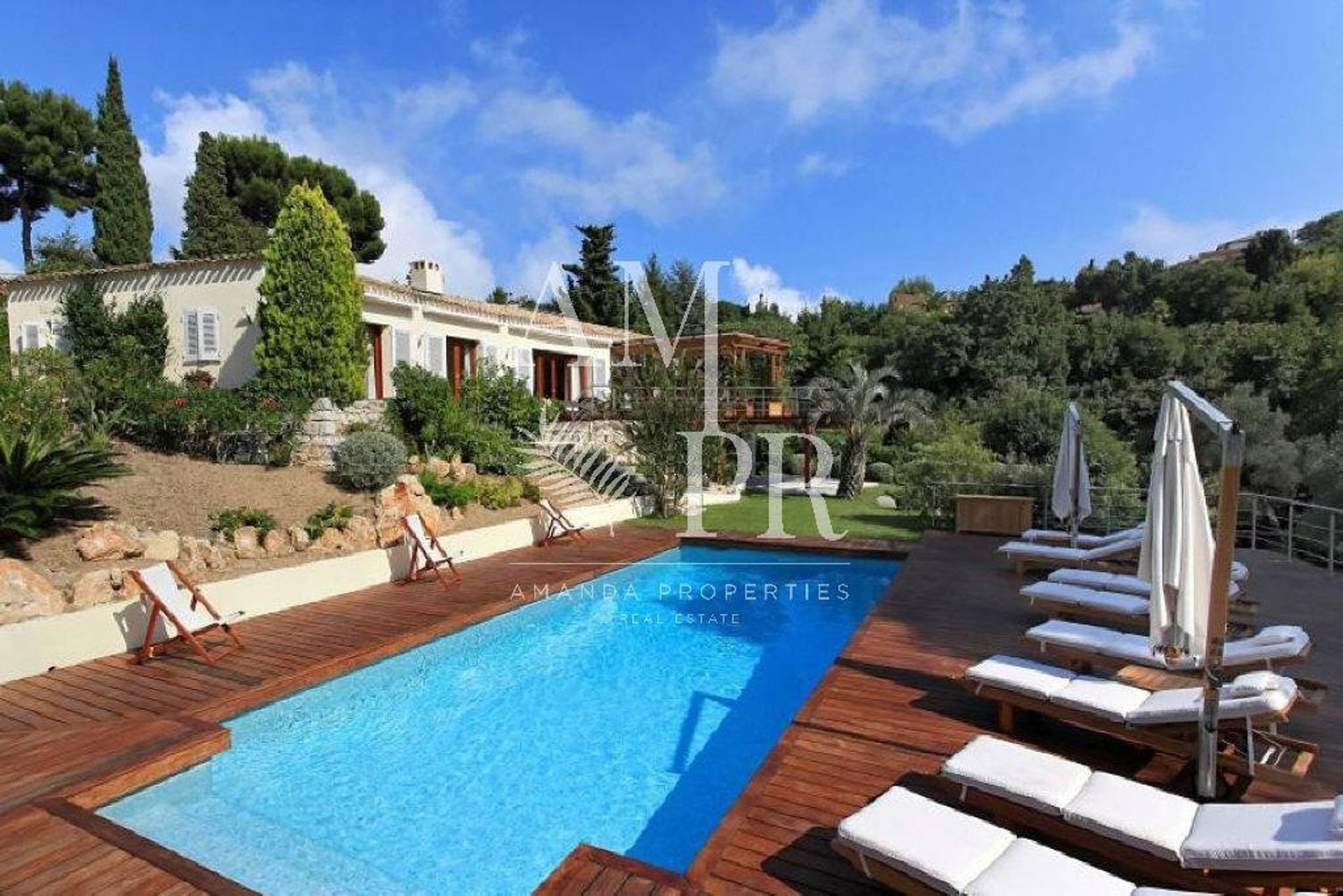 Casa nel Cannes, Provence-Alpes-Côte d'Azur 10701252