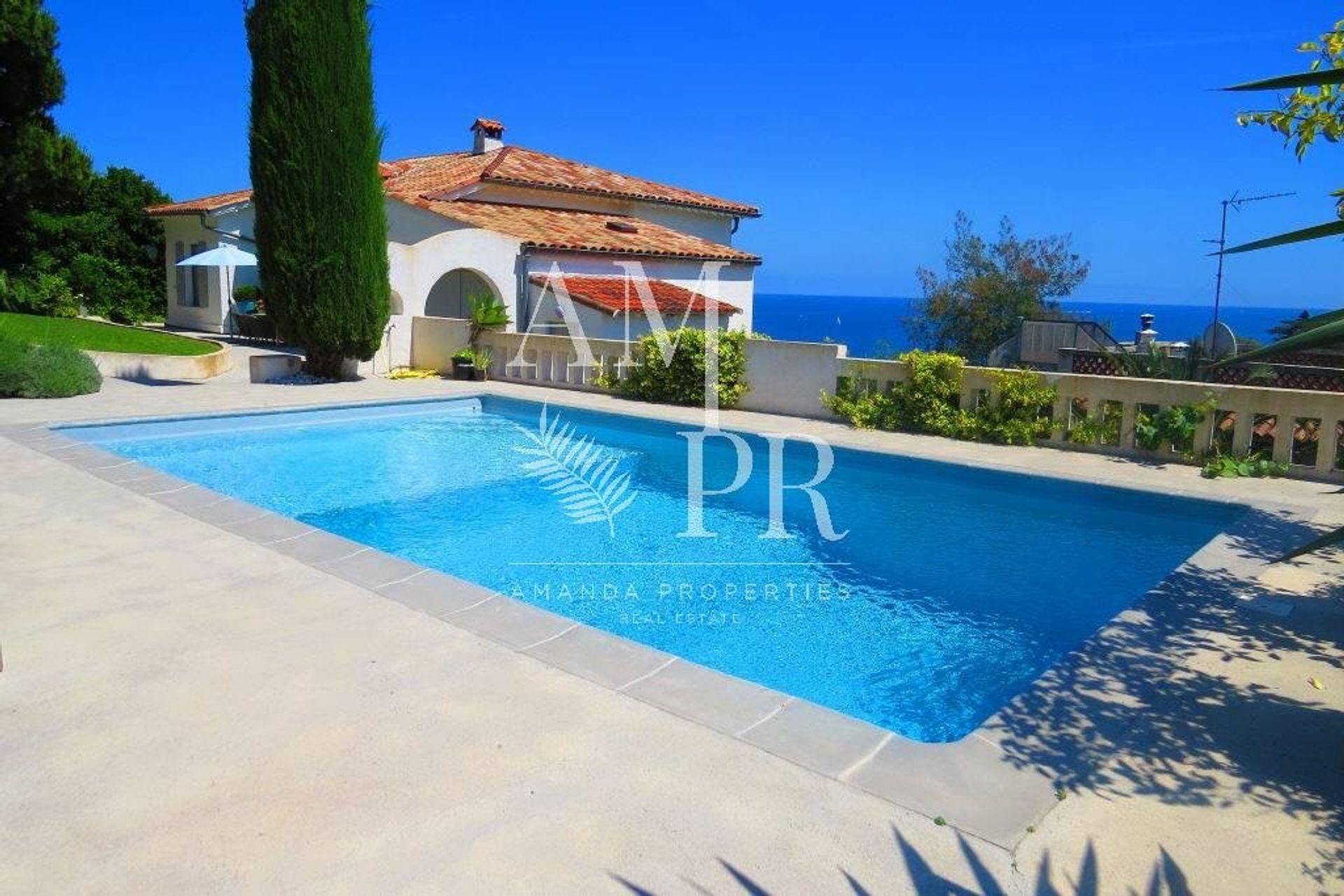 casa no Cannes, Provença-Alpes-Costa Azul 10701261