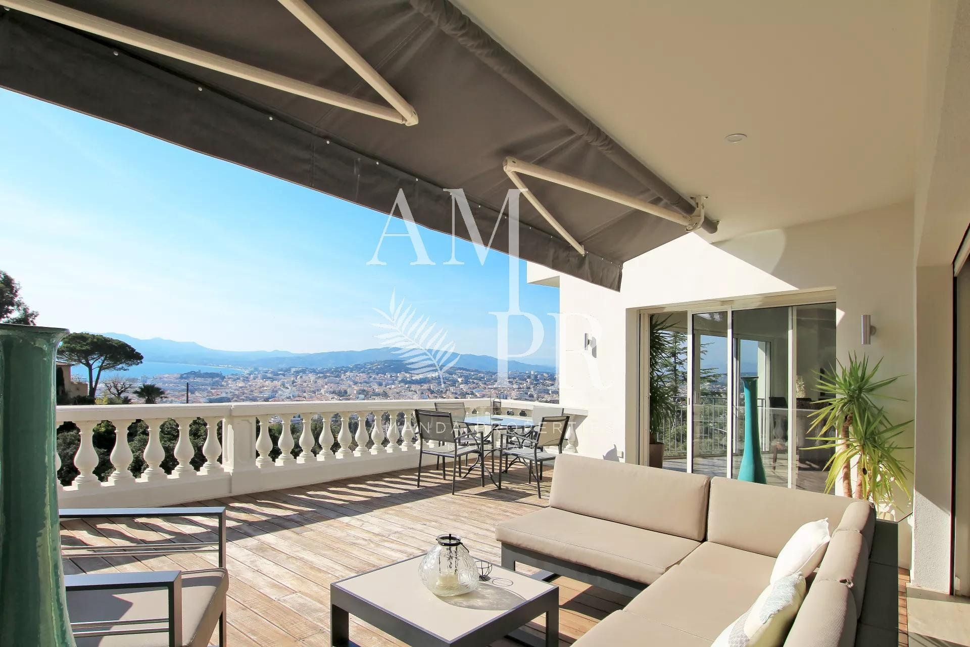 casa en cannes, Provenza-Alpes-Costa Azul 10701271