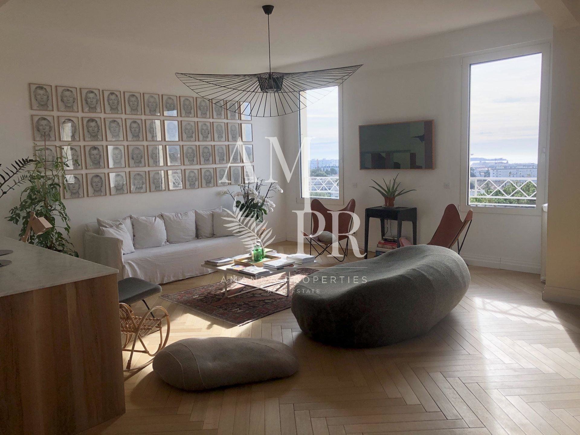 Condominium in Cannes, Provence-Alpes-Côte d'Azur 10701273