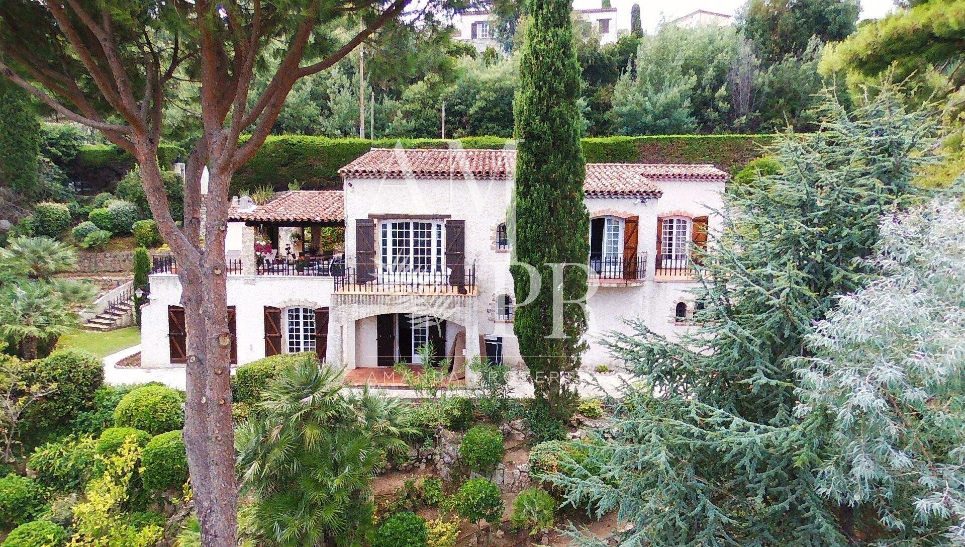 Haus im Cannes, Provence-Alpes-Côte d'Azur 10701299