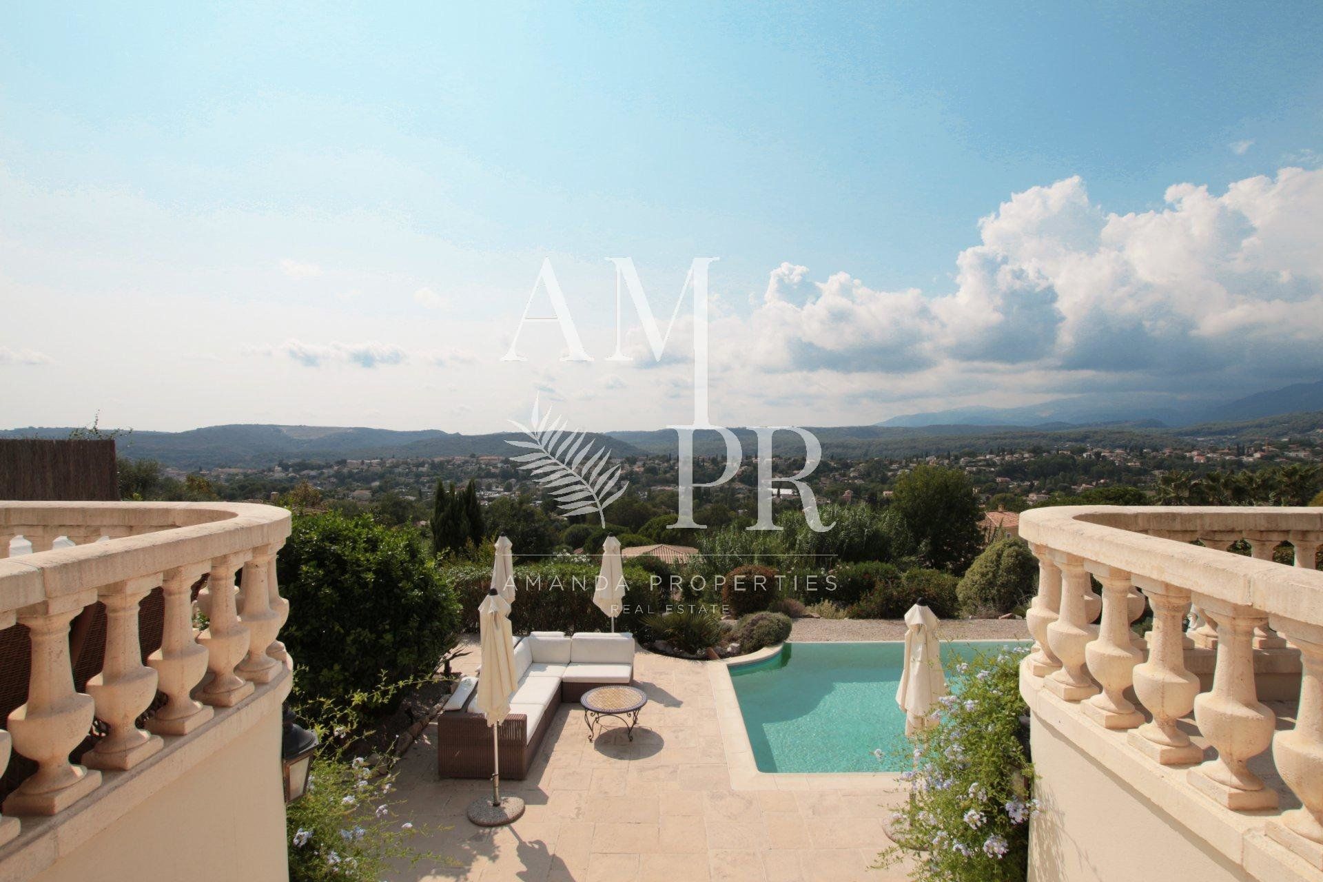 Будинок в Saint Paul de Vence, Provence-Alpes-Côte d'Azur 10701318