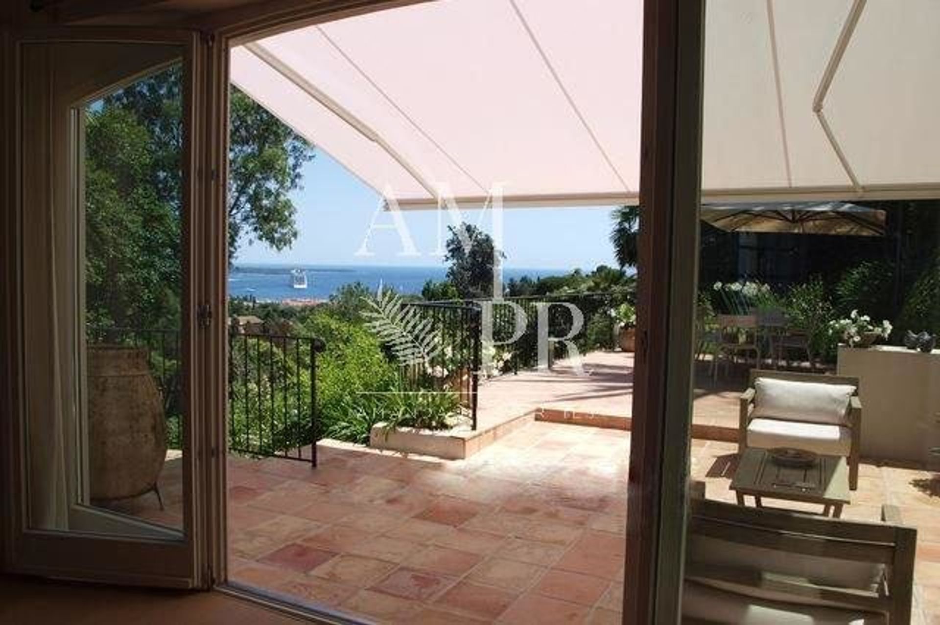 Haus im Cannes, Provence-Alpes-Côte d'Azur 10701345