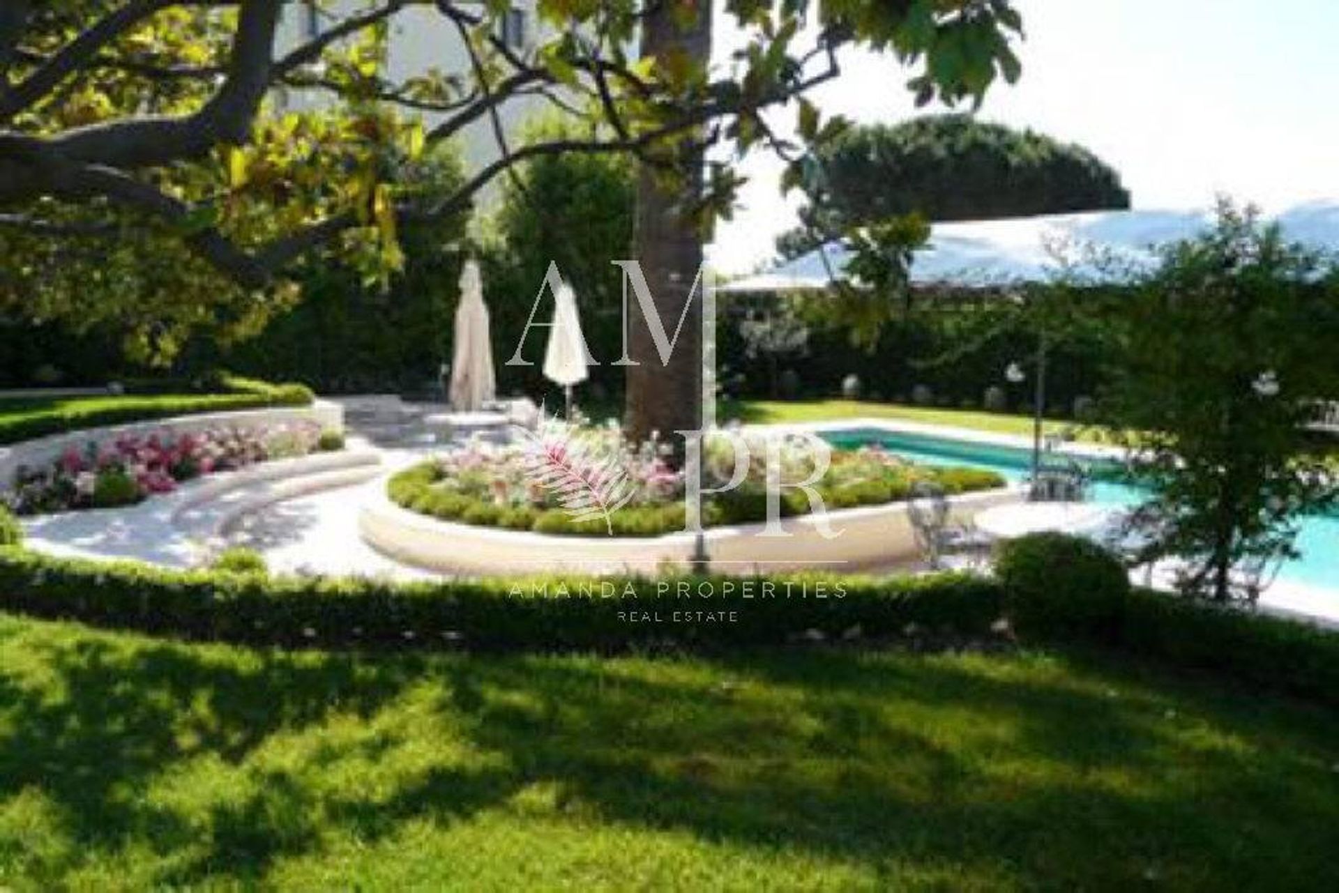 Huis in Cannes, Provence-Alpes-Côte d'Azur 10701358