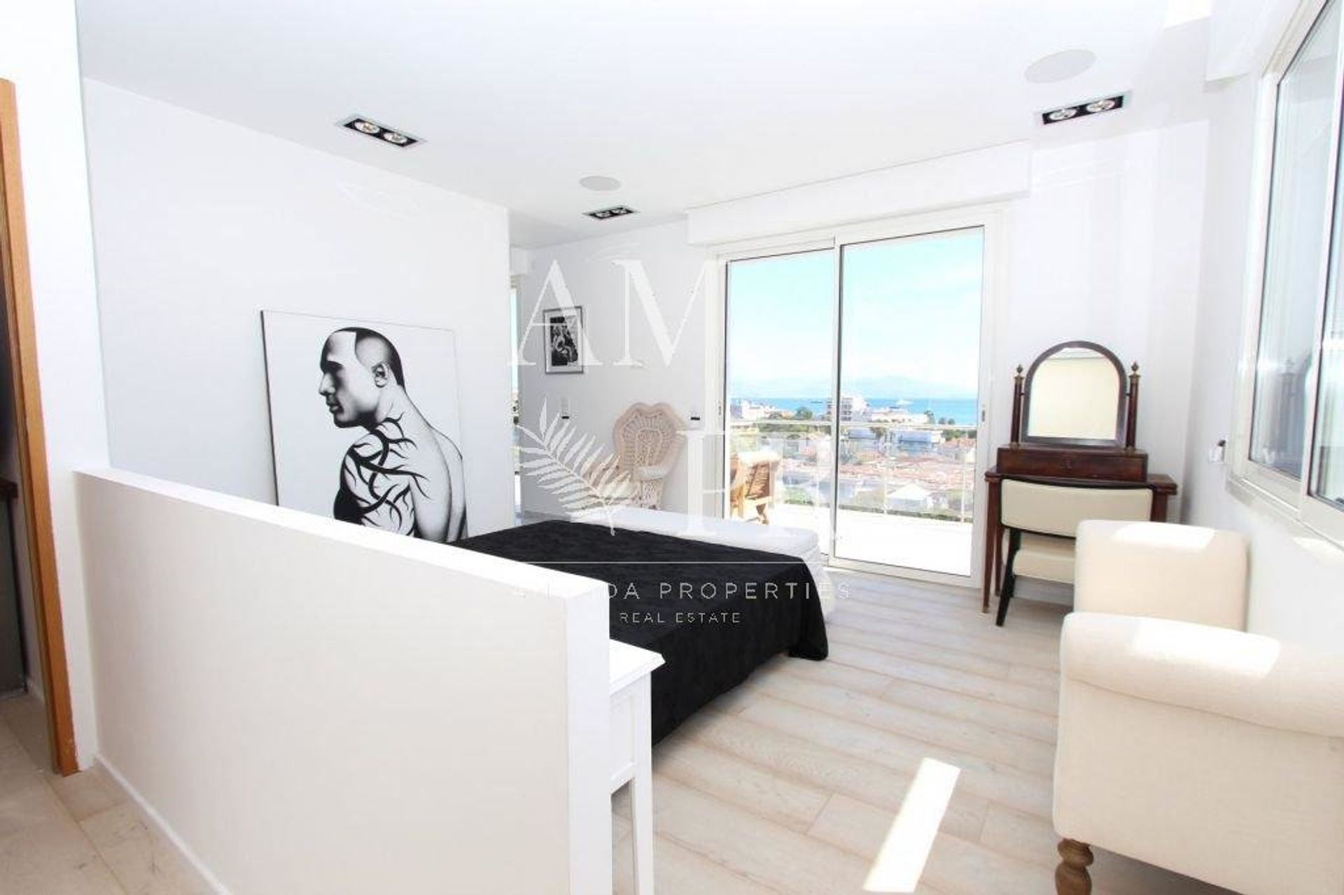 Huis in Antibes, Provence-Alpes-Côte d'Azur 10701366