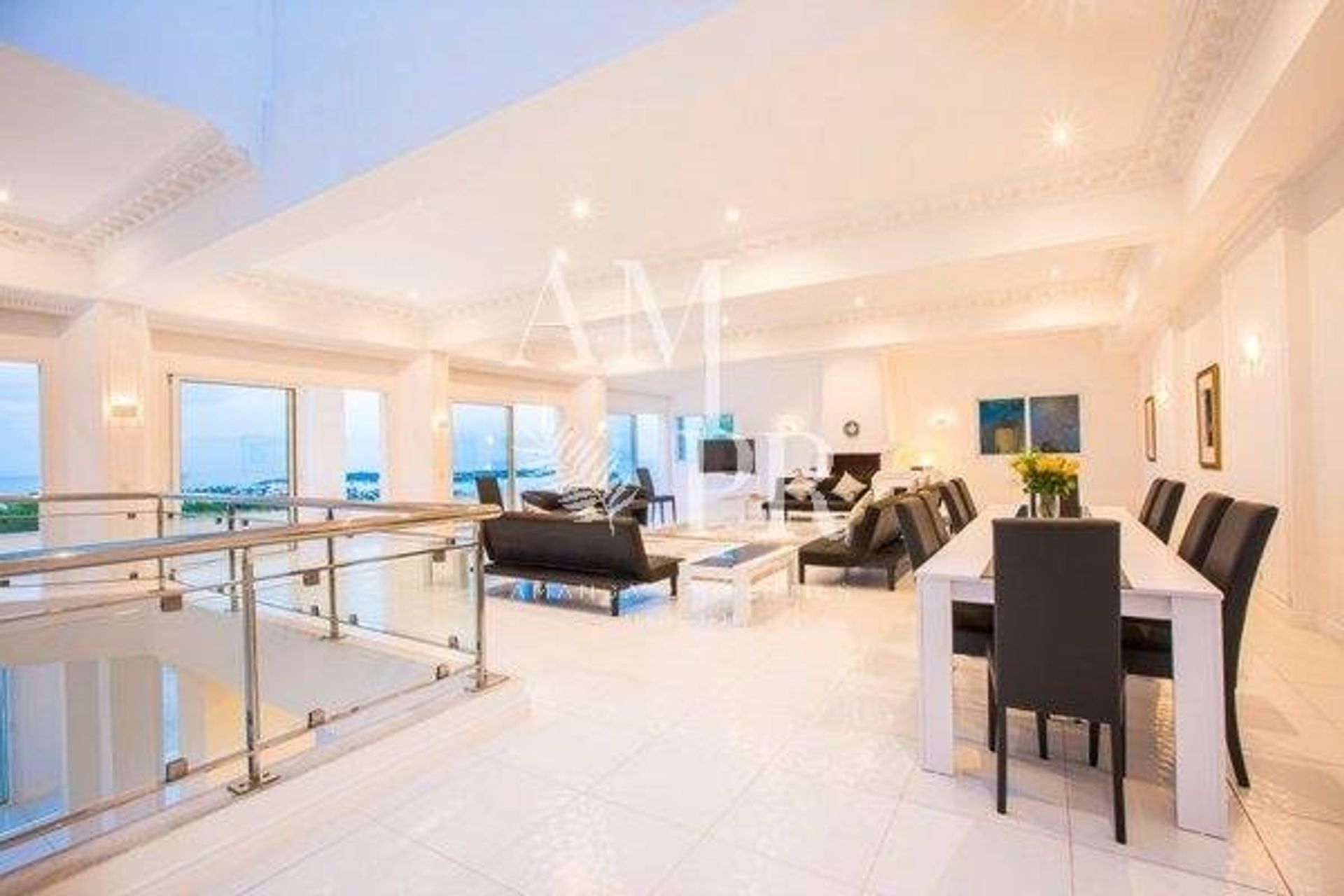 Huis in Cannes, Provence-Alpes-Côte d'Azur 10701373