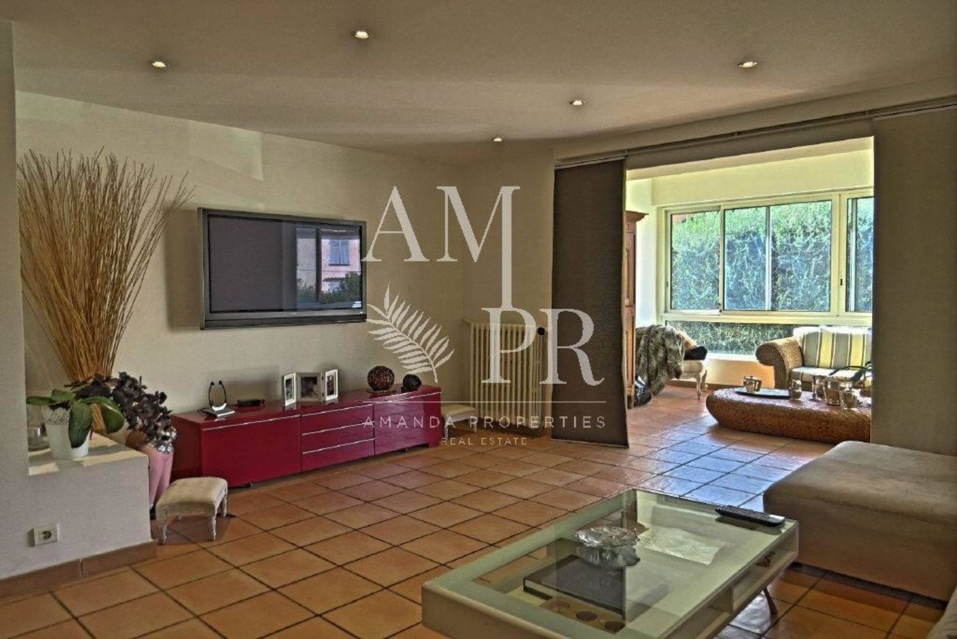 House in Cannes, Provence-Alpes-Côte d'Azur 10701399